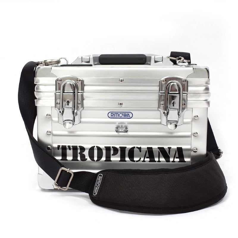 リモワ　トロピカーナ　370.02.00.0　在庫商品