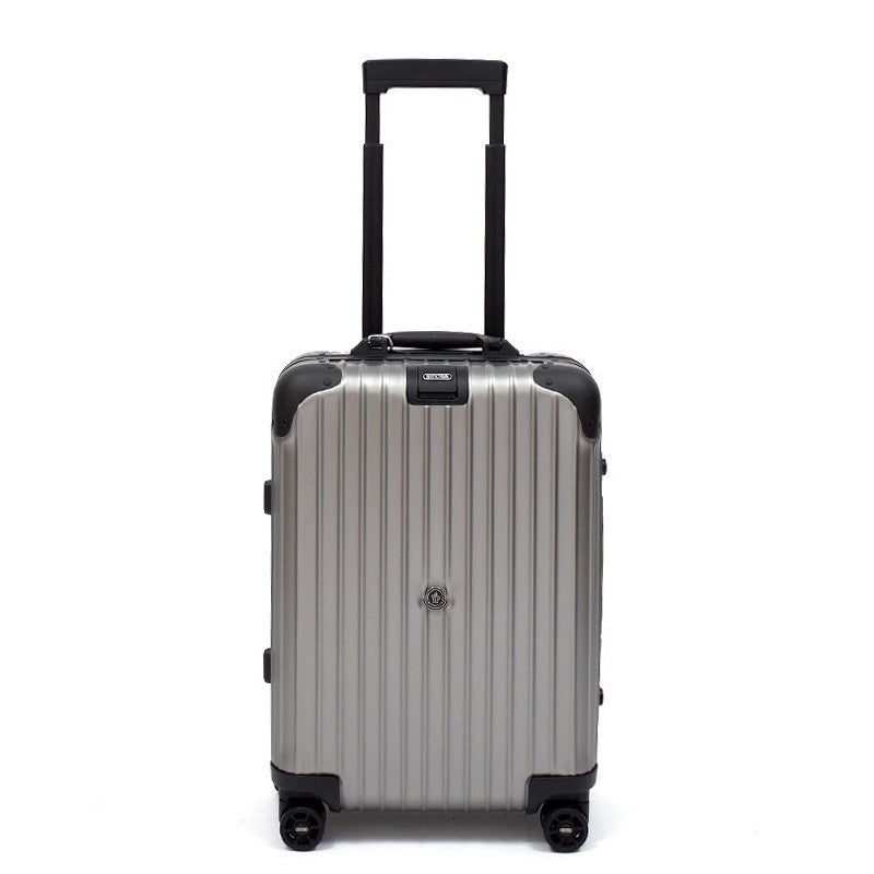 リモワ&モンクレール限定　36リットル　4輪
