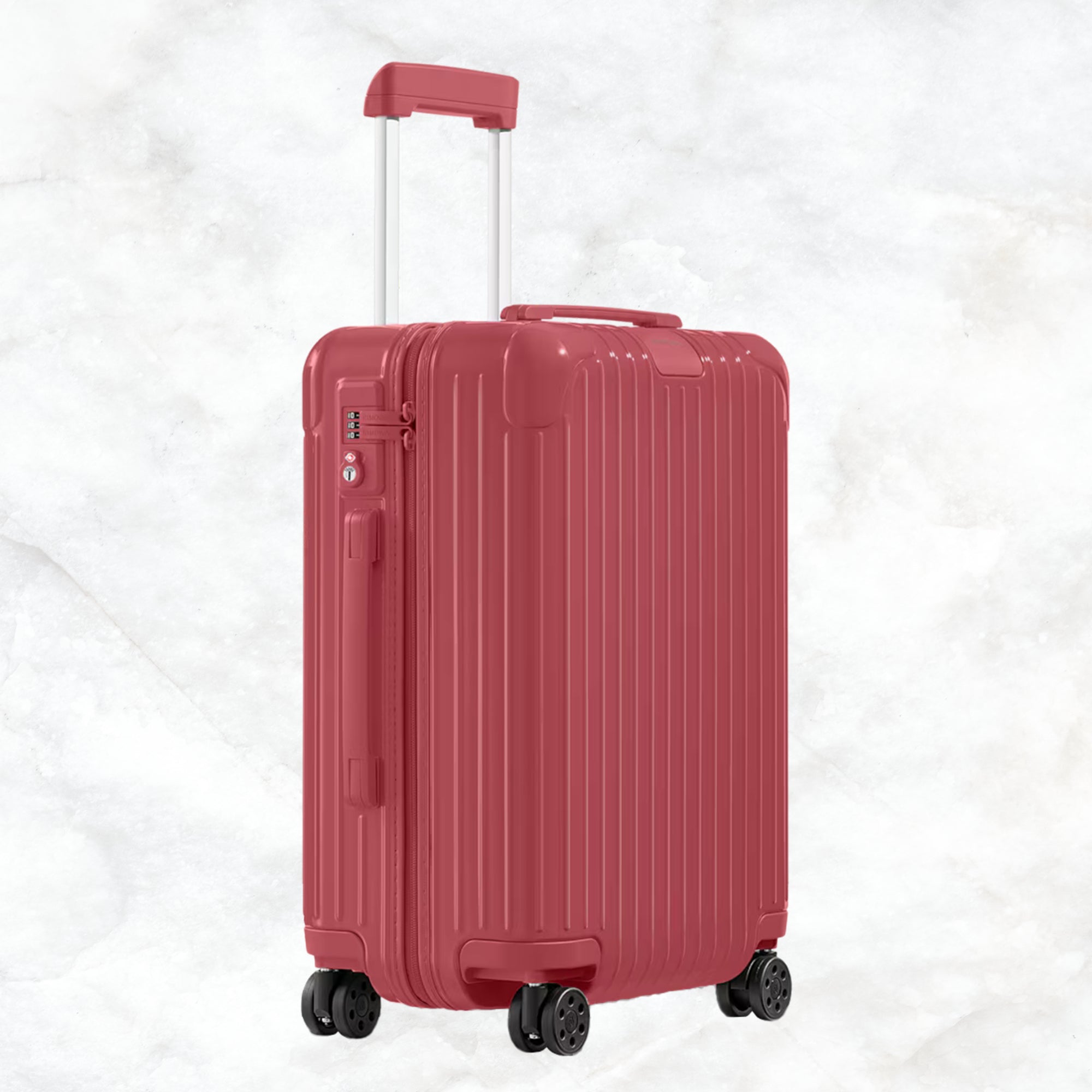 リモワ　エッセンシャル　832.53.95.1　キャビン　グロスグラナダピンク　36L
