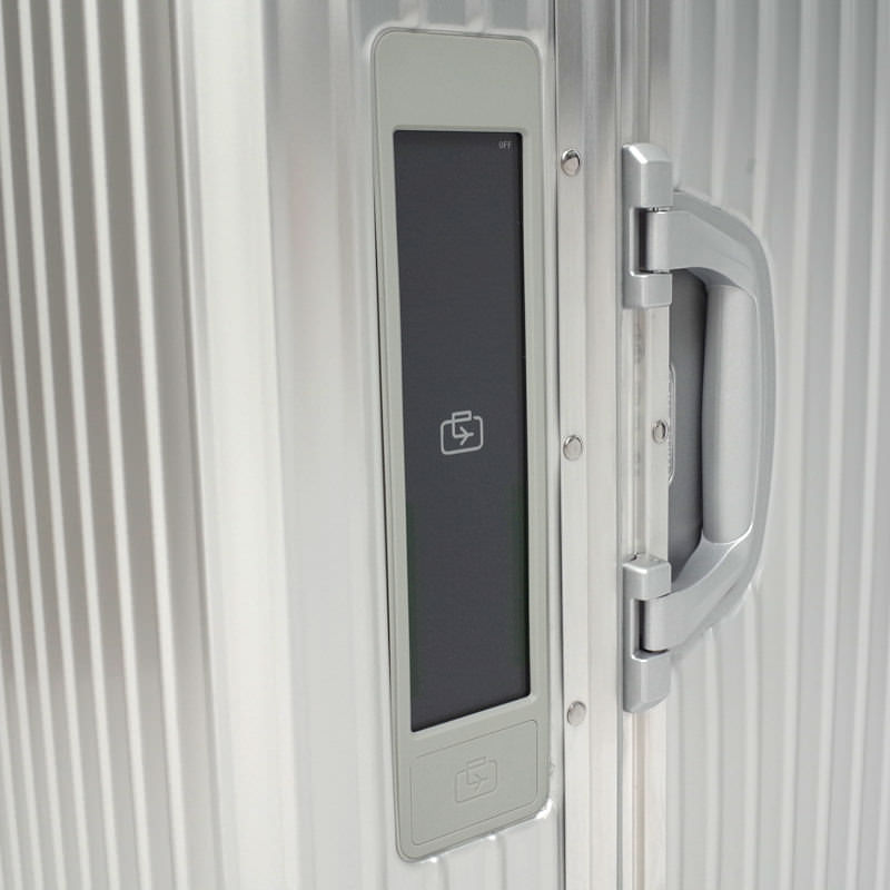 リモワ　トパーズ　電子タグ　923.80.00.5　在庫商品　100リットル　4輪