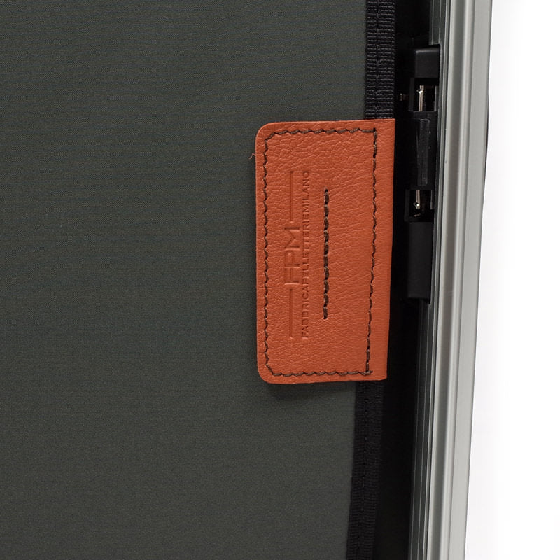 FPM BANK Spinner 114.7L シルバー 在庫商品