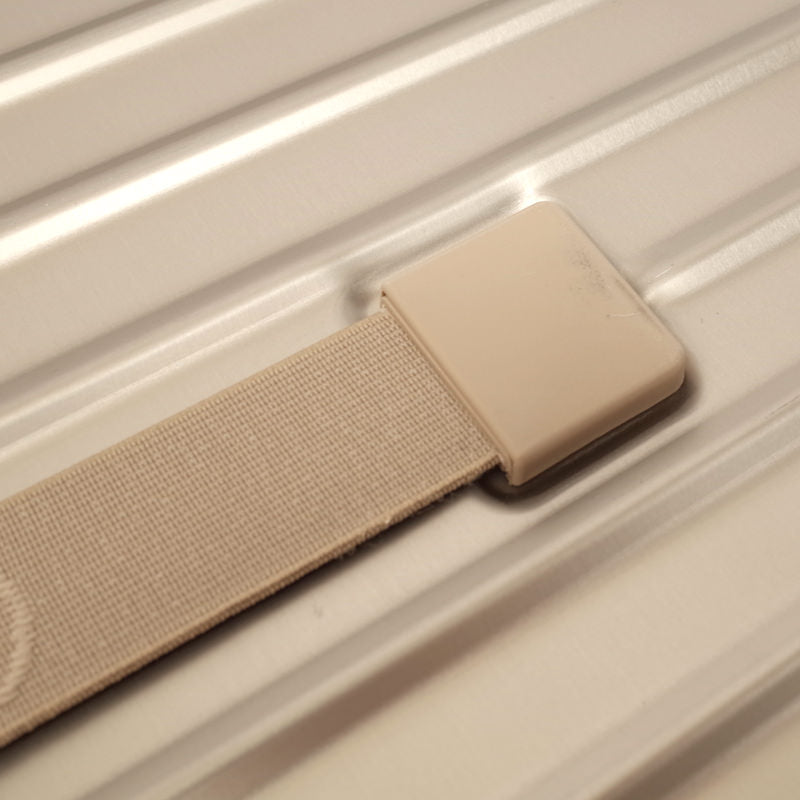 リモワ　トパーズ チタニウム　923.40.03.4　アウトレット商品　26リットル　4輪
