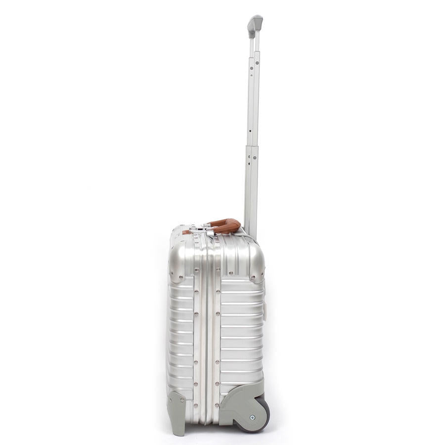 ルフトハンザ　リモワ　ボーイング　在庫商品　942.91　28リットル　2輪