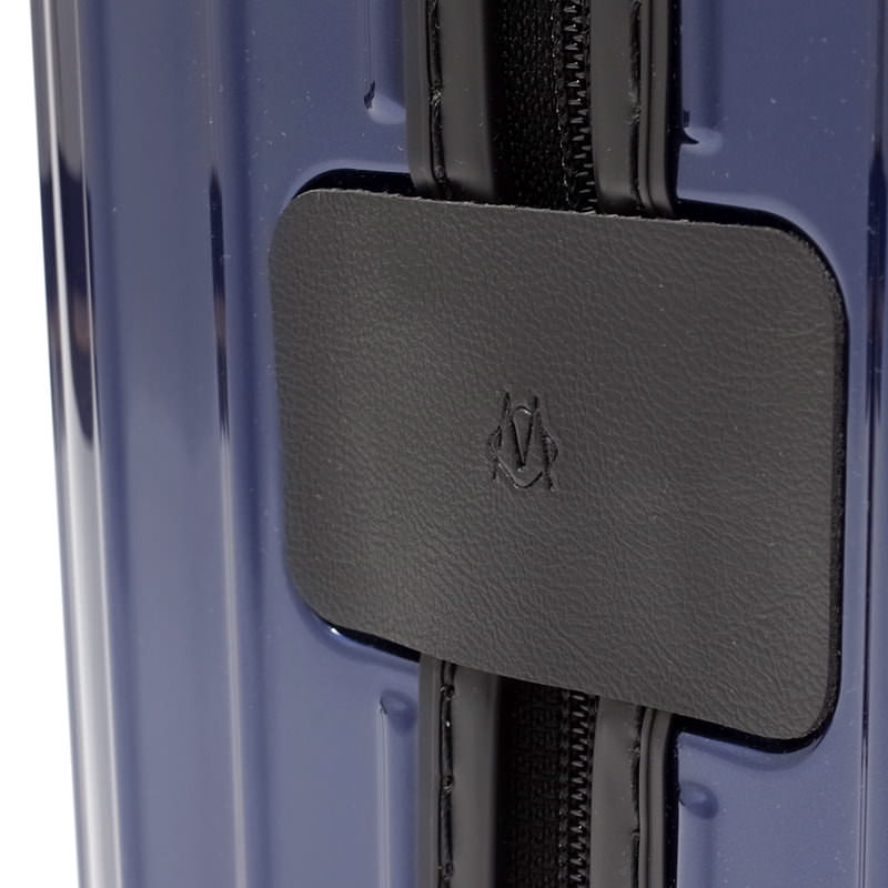 リモワ エッセンシャルライト 823.42.60.4 キッズ 19L 在庫商品 ブルー