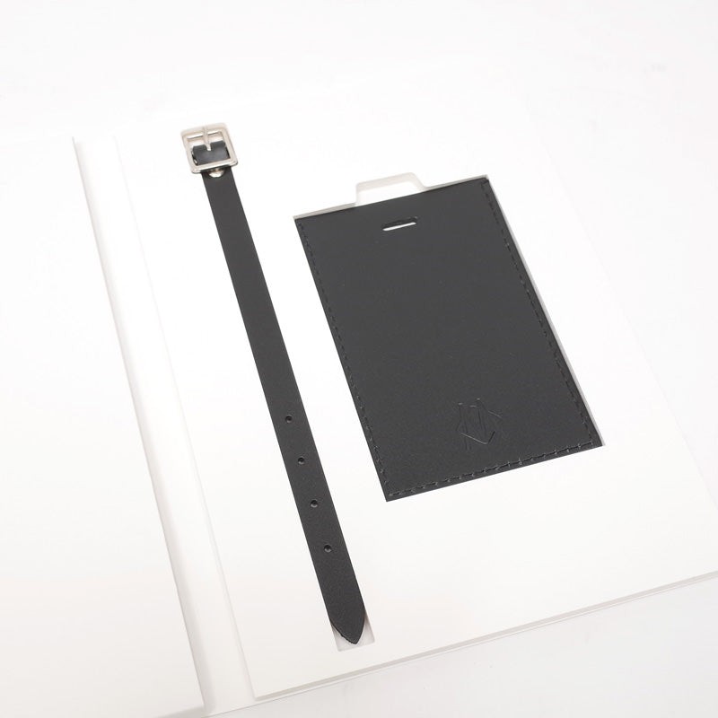 リモワ エッセンシャル ライト 823.52.65.4 キャビンS 在庫商品 レッド