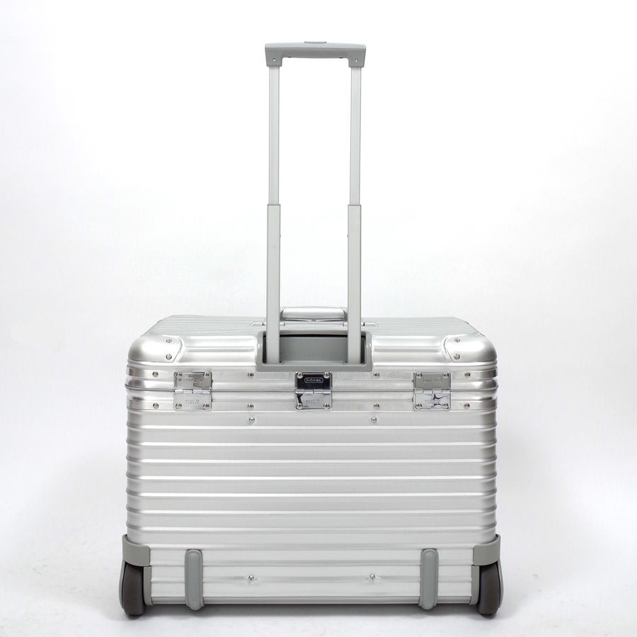 リモワ　パイロット　920.51.00.2　在庫商品　37リットル　2輪