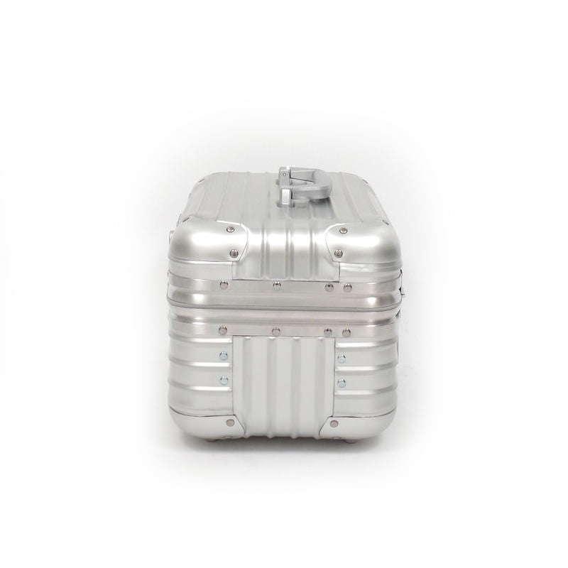 リモワ　トパーズ　923.38.00.0　在庫商品　11リットル