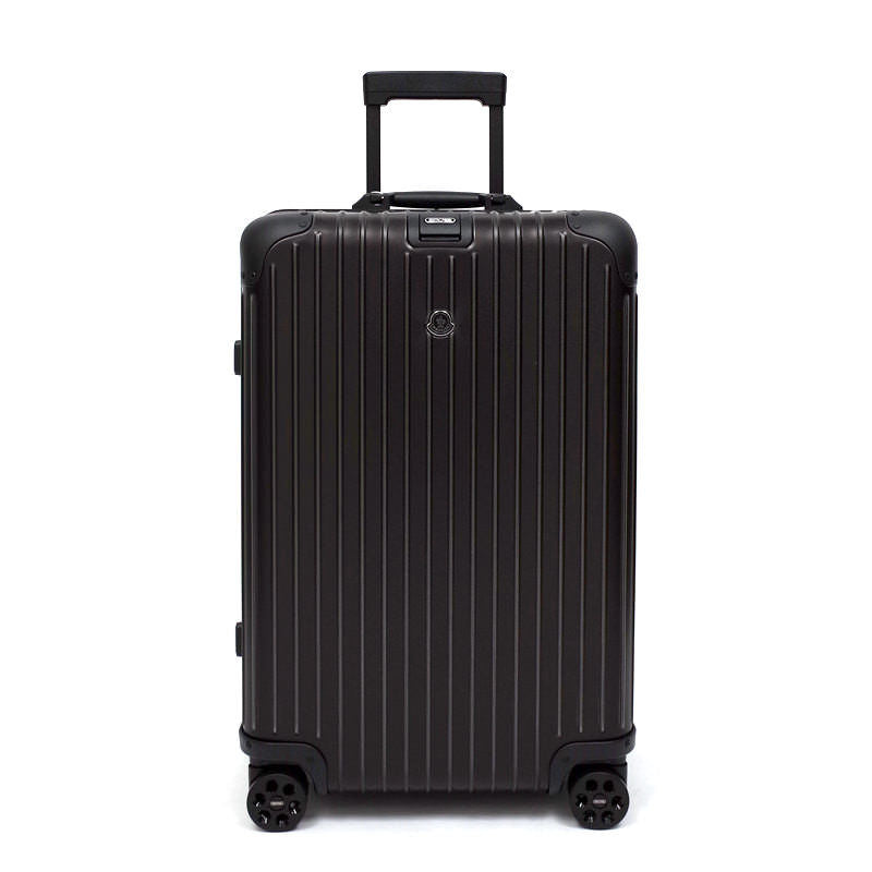 リモワ×モンクレール限定　在庫商品　67リットル　4輪