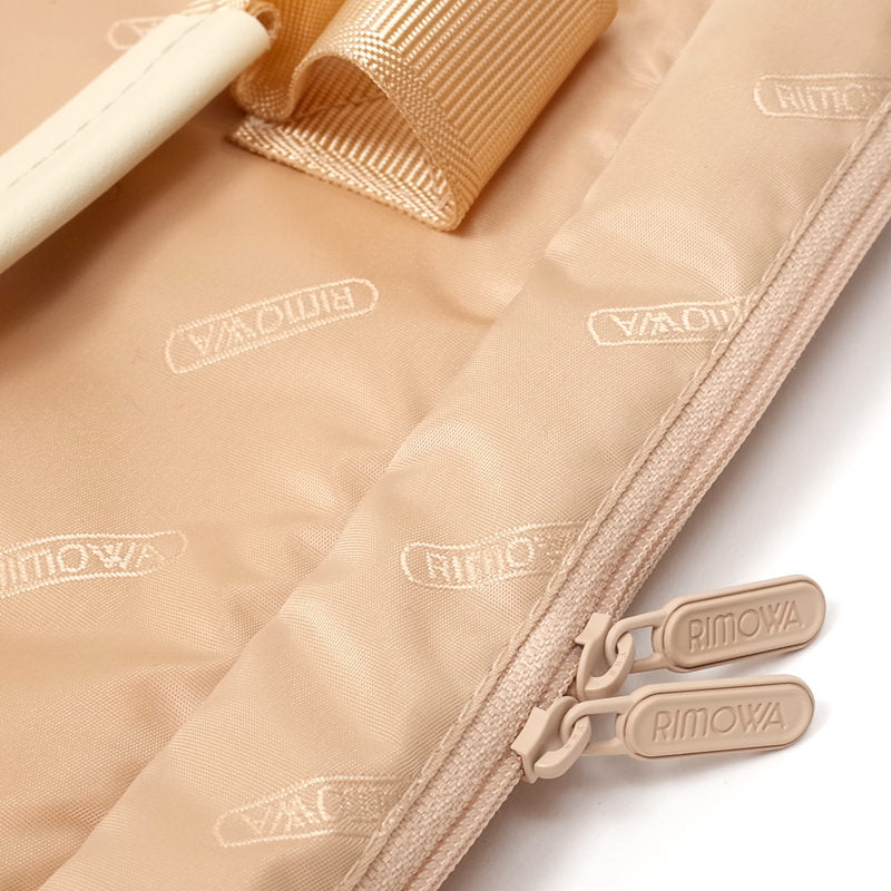 リモワ　サルサ デラックス　830.40.53.4　29リットル　4輪　在庫商品