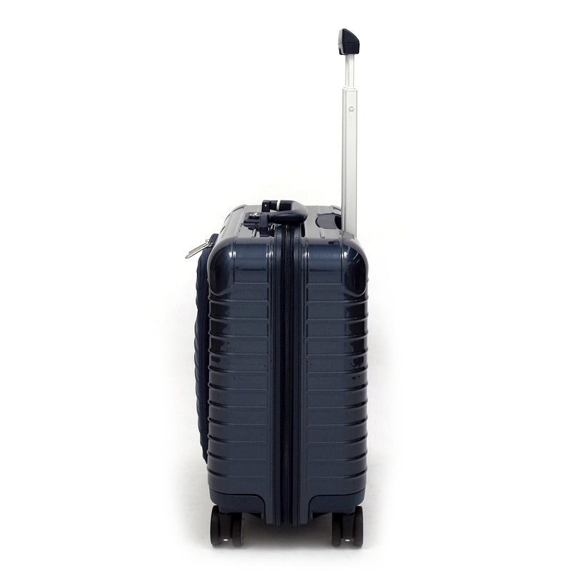 リモワ　サルサデラックス ハイブリッド　840.40.12.4　在庫商品　23リットル　4輪