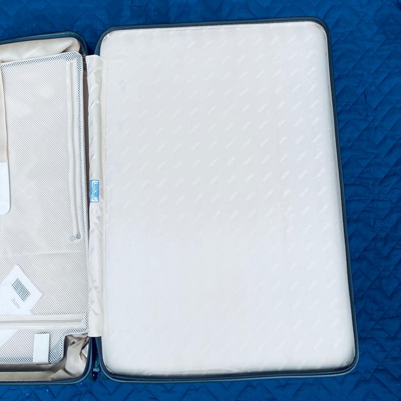 リモワ　サルサデラックス 3Suiter　U1-872.80　中古商品　131リットル　4輪