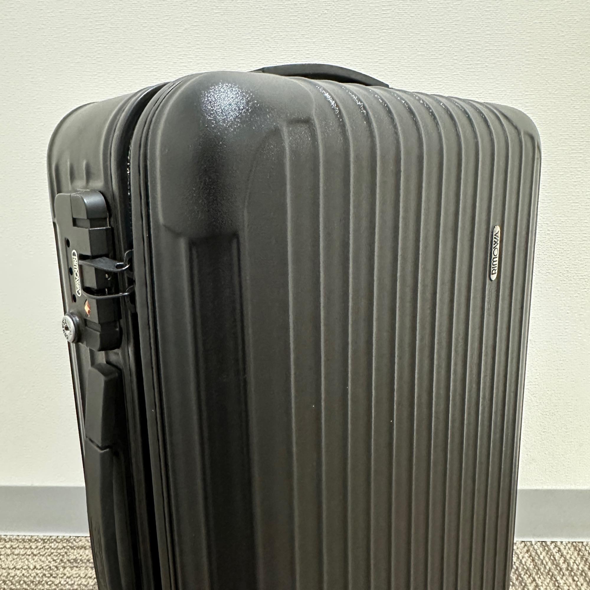 リモワ　サルサ　851.52-11　32リットル　中古商品　2輪