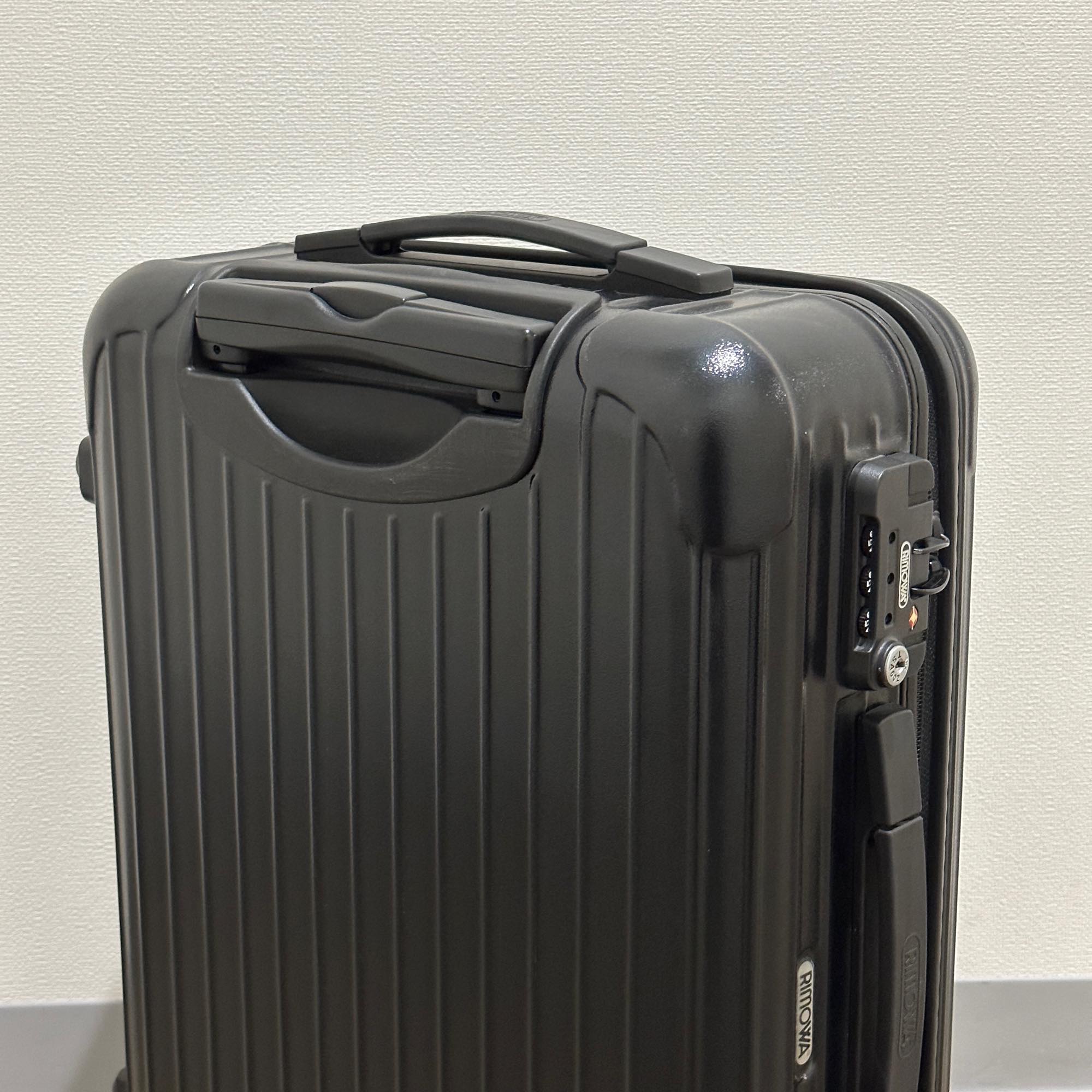 リモワ　サルサ　851.52-11　32リットル　中古商品　2輪