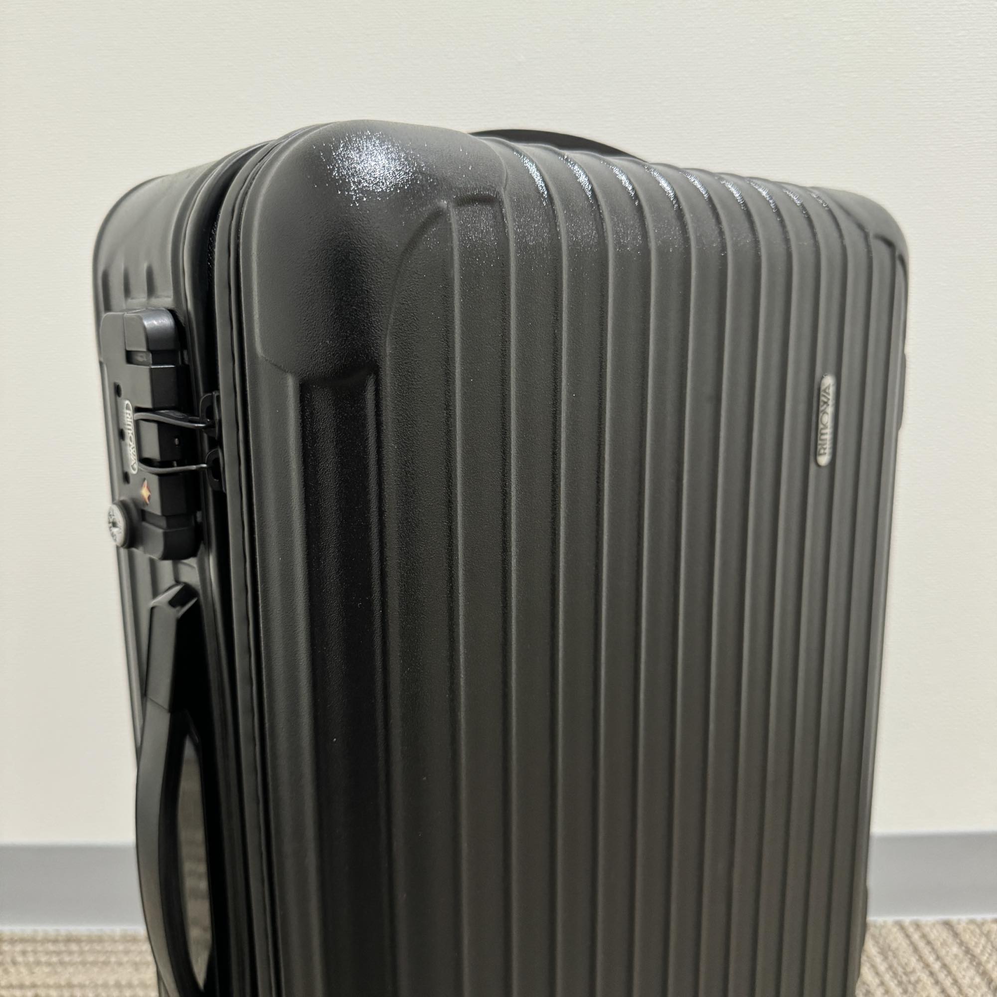 リモワ　サルサ　851.52-14　32リットル　中古美品　2輪