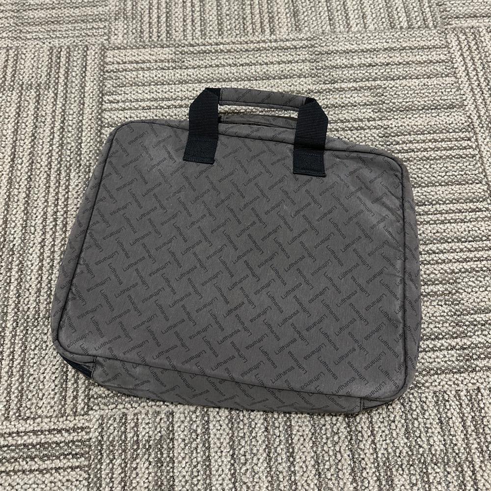 ルフトハンザ　リモワ　アルミニウム　1661005　中古美品　32リットル　2輪