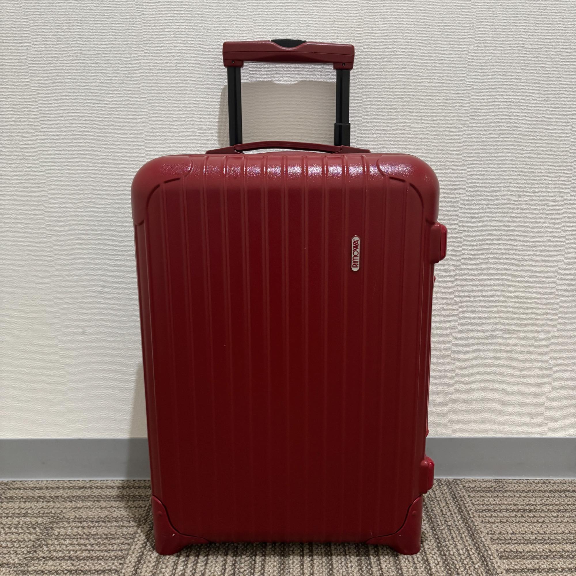 リモワ　エッセンシャル(サルサ)　855.52-18　35リットル　中古美品　2輪