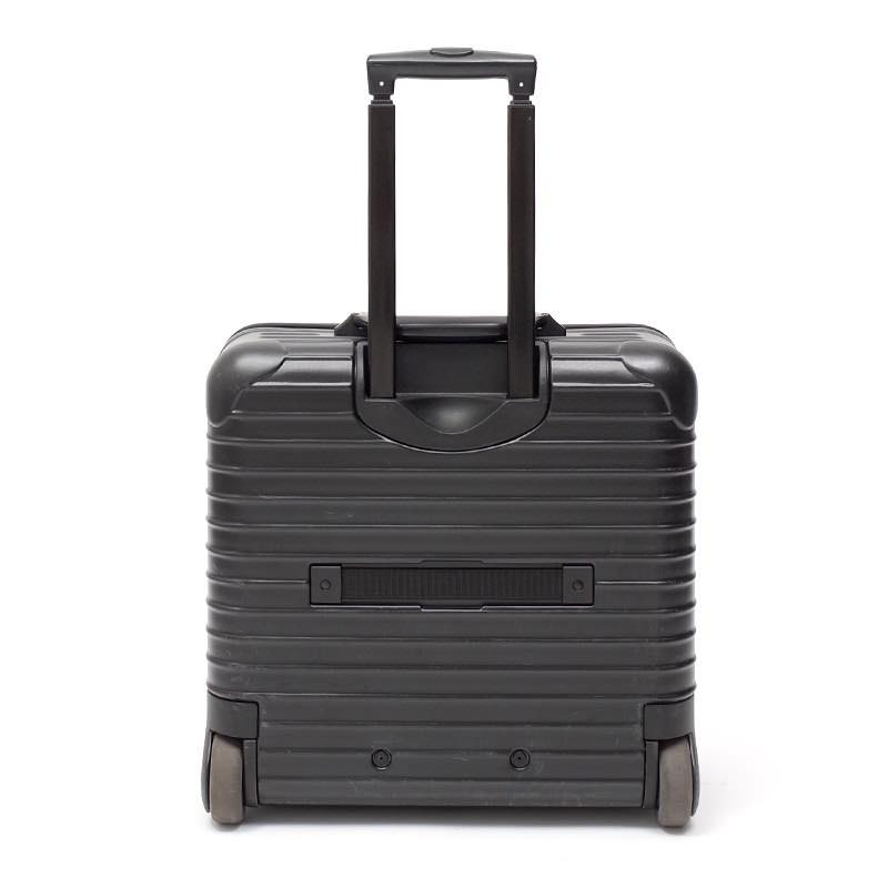 リモワ　サルサ　中古商品　810.40-2　25リットル　4輪