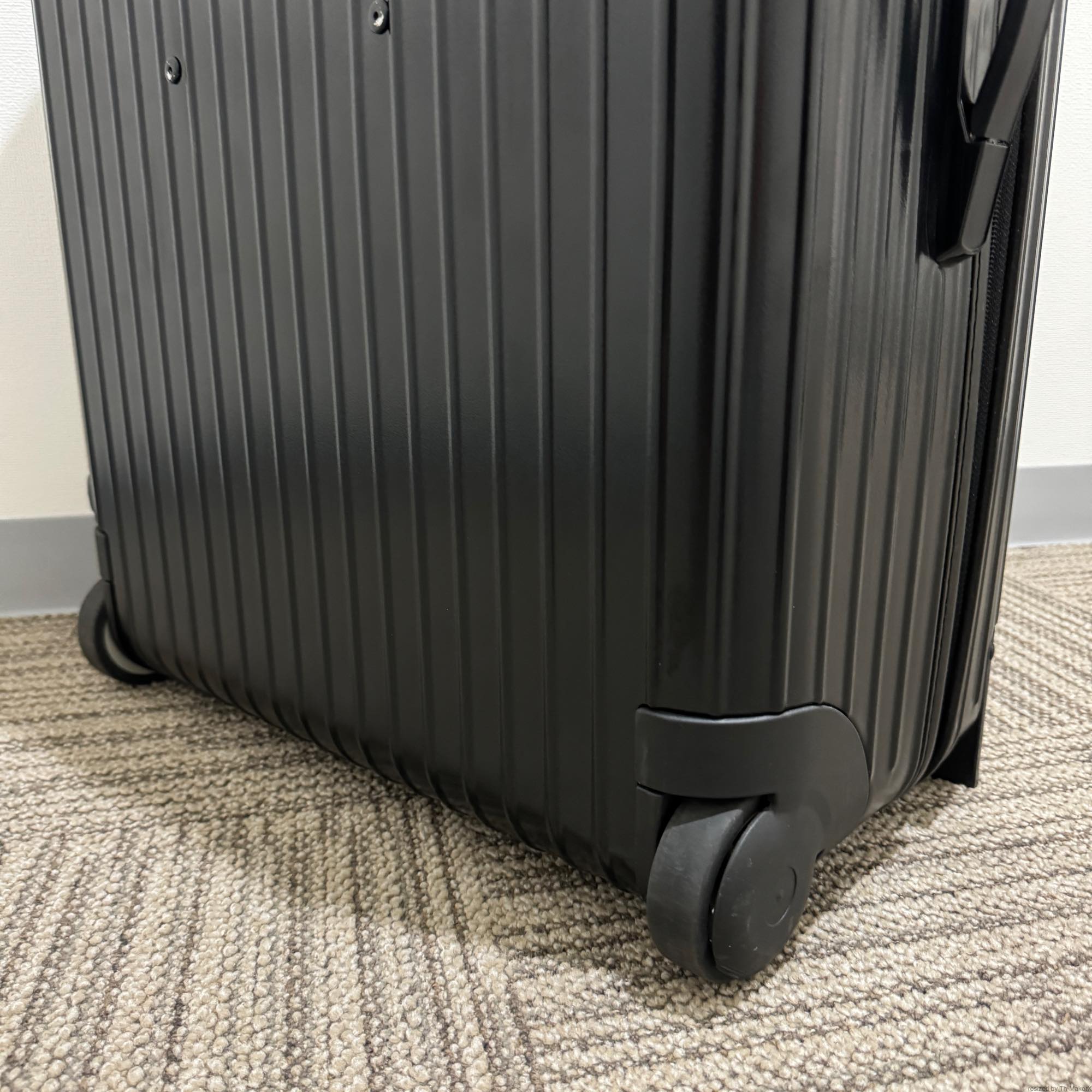 リモワ　サルサ　811.70-2　78リットル　中古美品　2輪