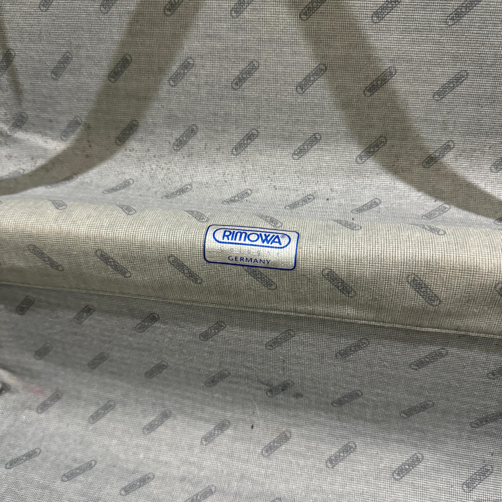 リモワ　サルサ　811.70-2　78リットル　中古美品　2輪