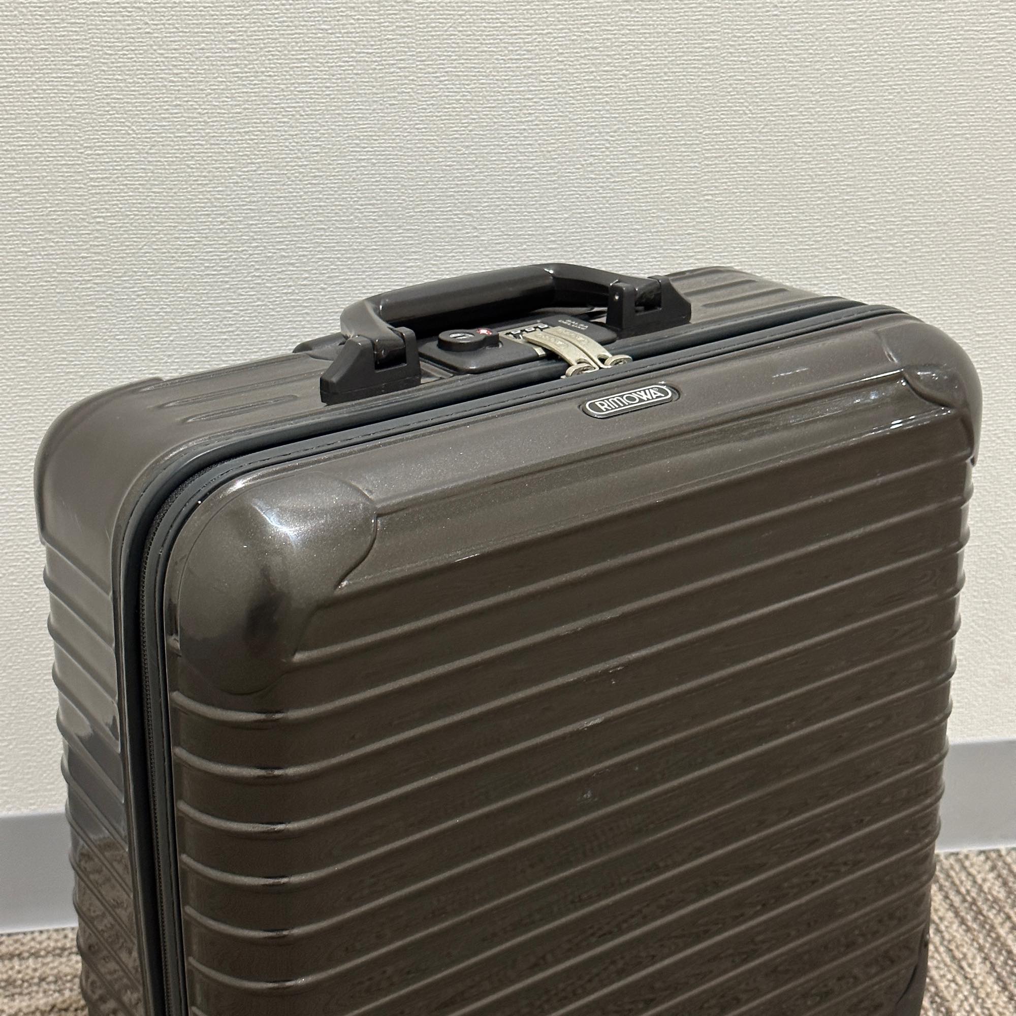 リモワ　サルサデラックス　830.40-2 　中古美品　25リットル　2輪