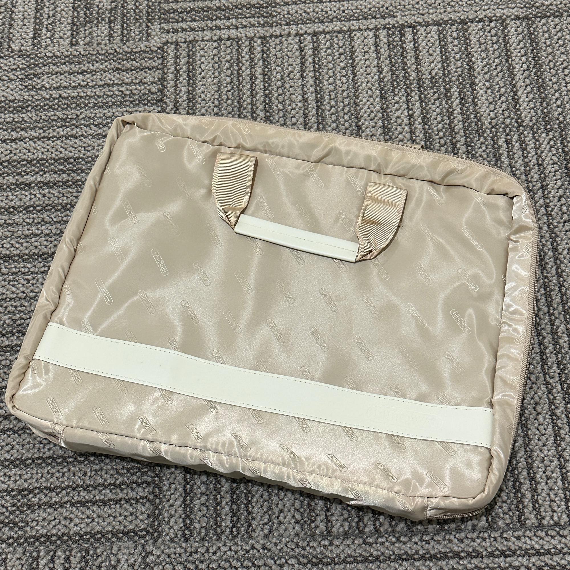 リモワ　サルサデラックス　830.40-2 　中古美品　25リットル　2輪