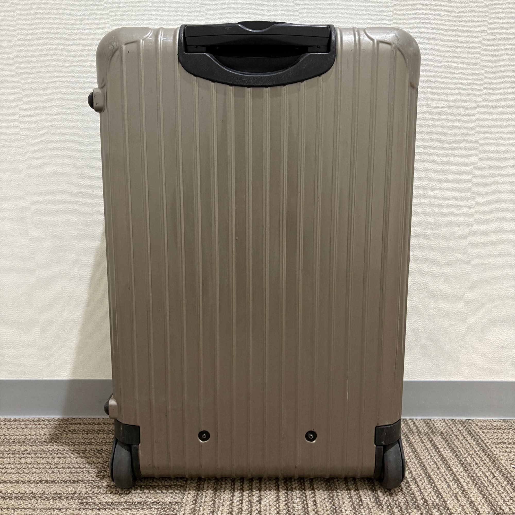 リモワ　サルサ　859.63-2 　中古商品　63リットル　2輪