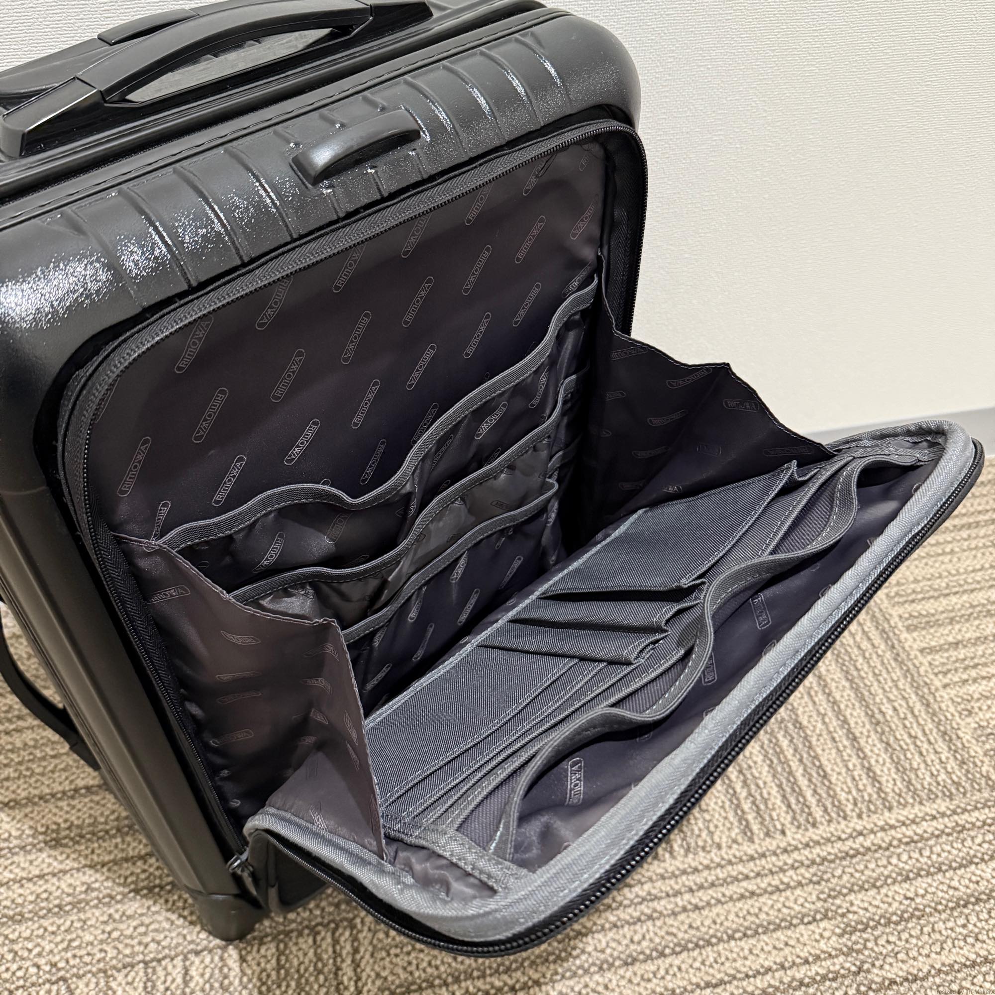 リモワ　ボレロ　中古美品　861.52-2　37リットル　2輪