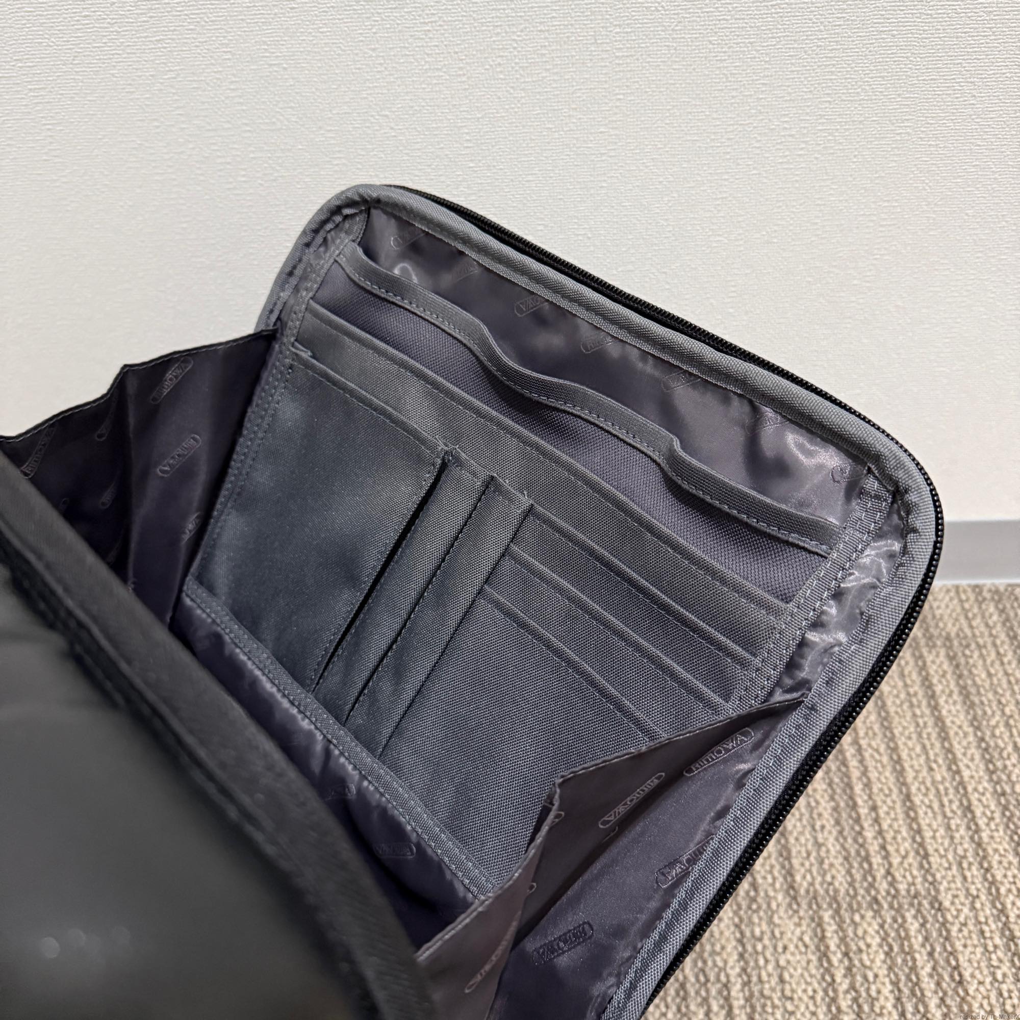 リモワ　ボレロ　中古美品　861.52-2　37リットル　2輪