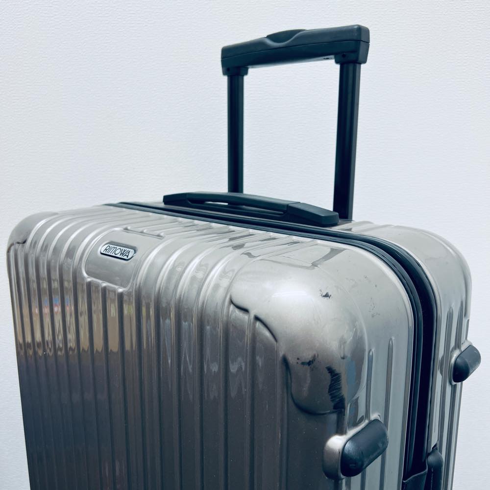 リモワ　サルサ　中古美品　869.63-2　61リットル　4輪