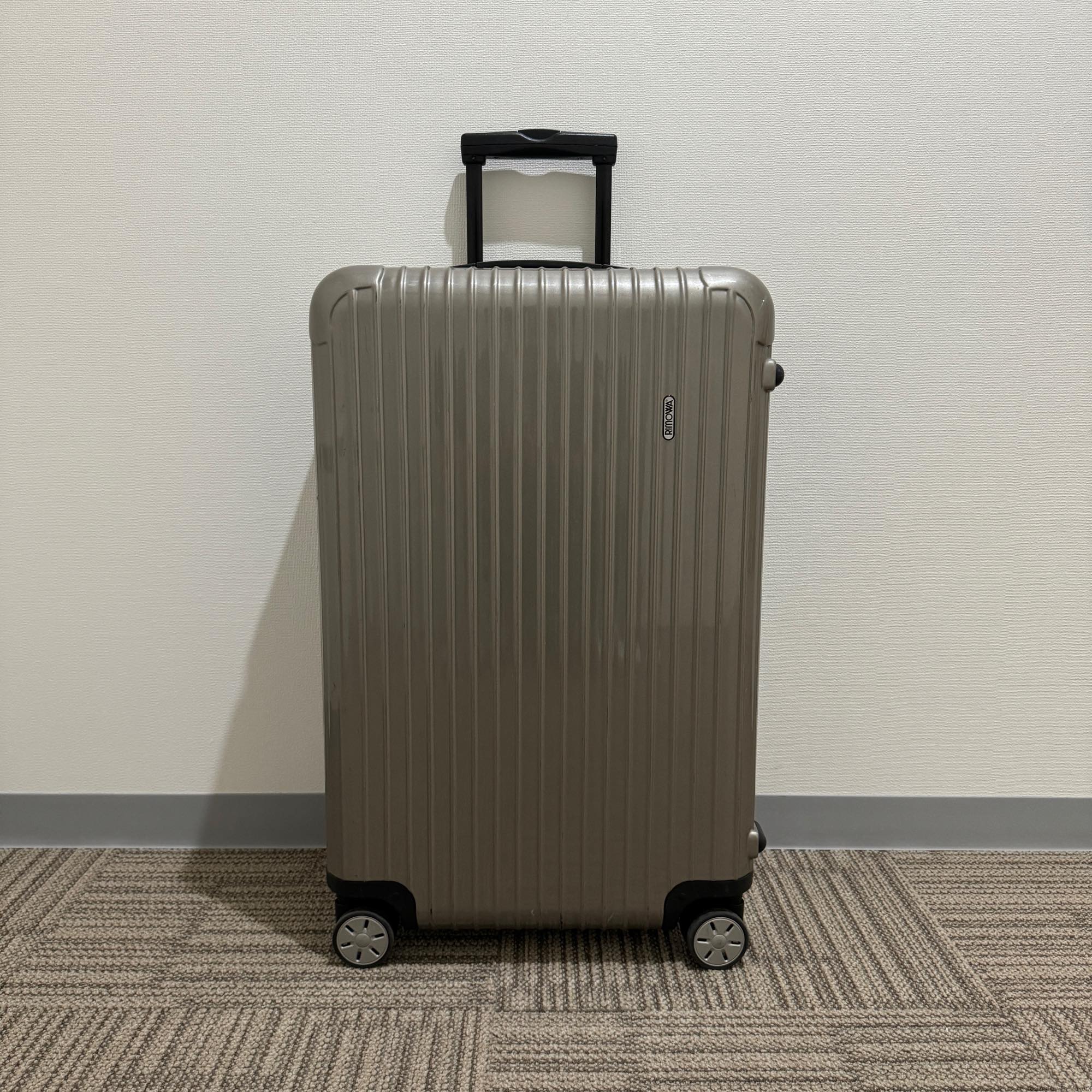 リモワ　サルサ　869.70-2　82リットル　中古美品　4輪