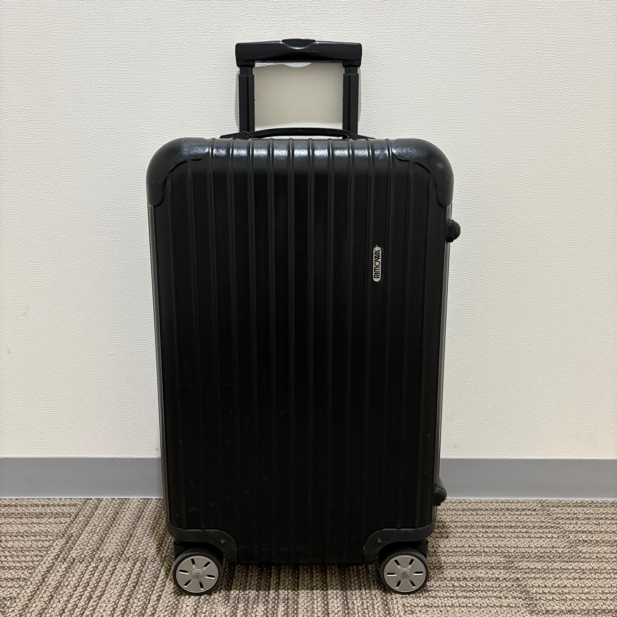 リモワ　サルサ(エッセンシャル)　871.54-2　51リットル　中古商品　4輪