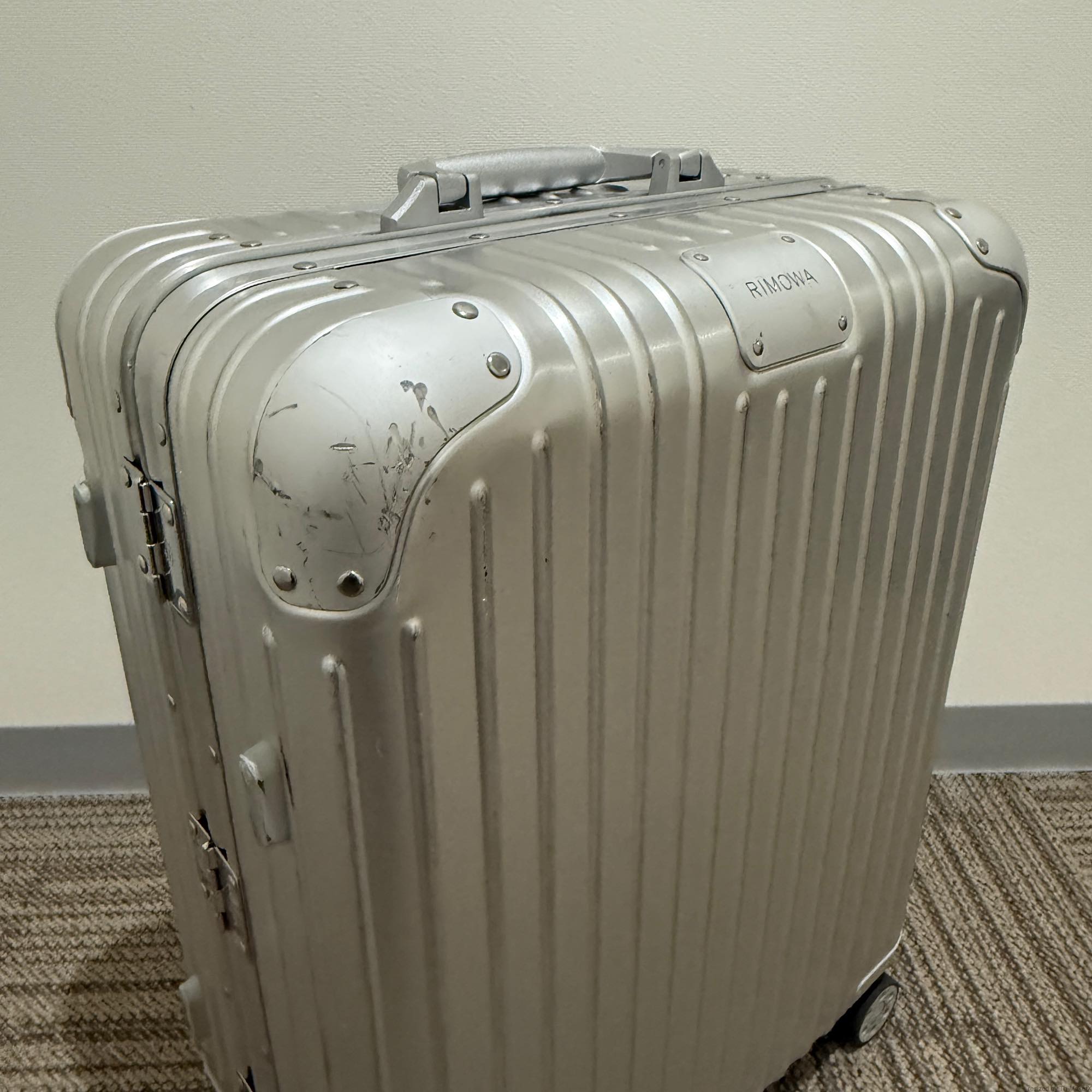 リモワ　オリジナル 925.56-2　キャビンプラス　中古美品　45リットル　4輪