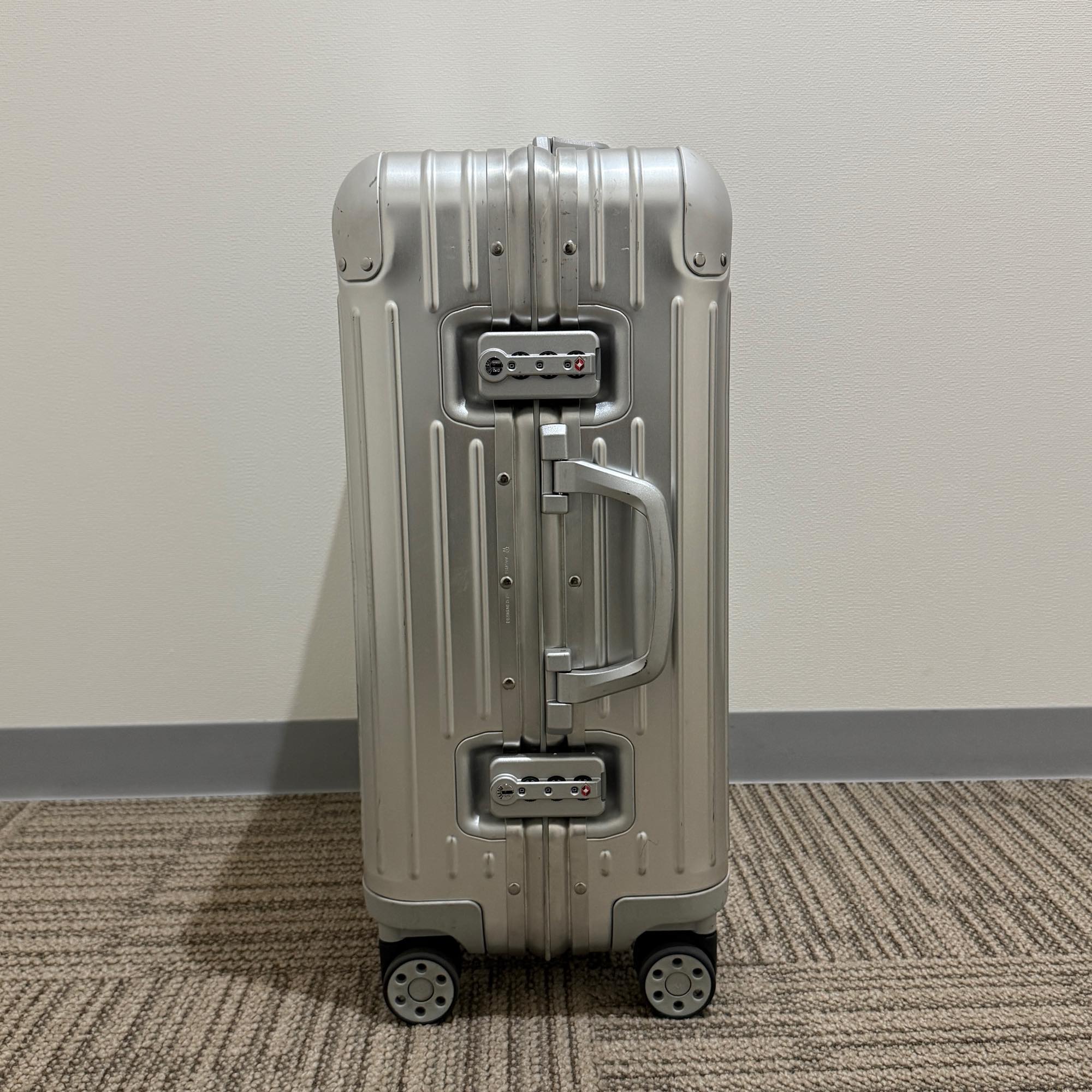 リモワ　オリジナル 925.56-2　キャビンプラス　中古美品　45リットル　4輪