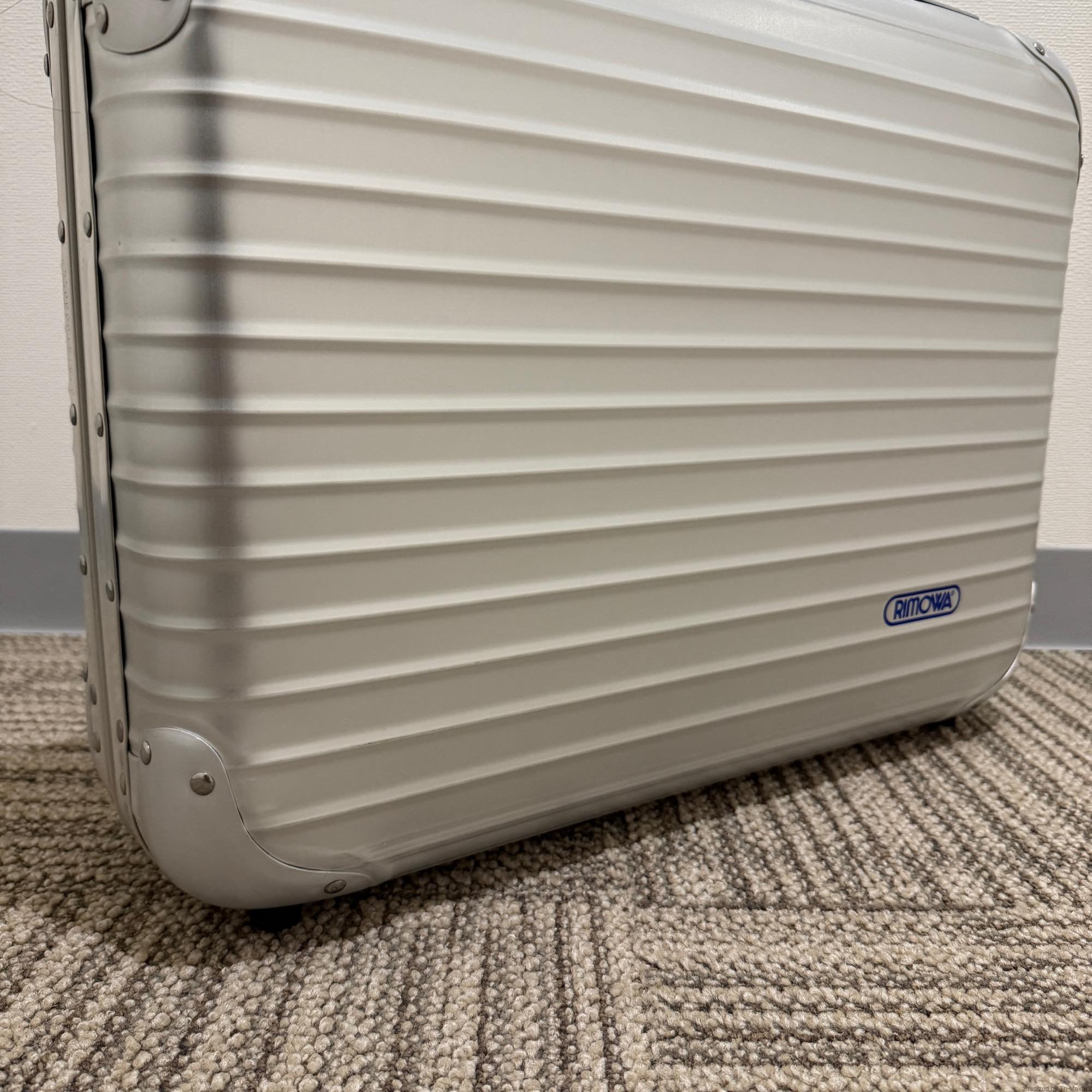 リモワ　アタッシェケース　中古商品　928.14-2　22リットル