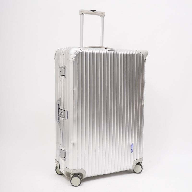 リモワ　トパーズ　中古商品　932.77-2　104リットル　4輪