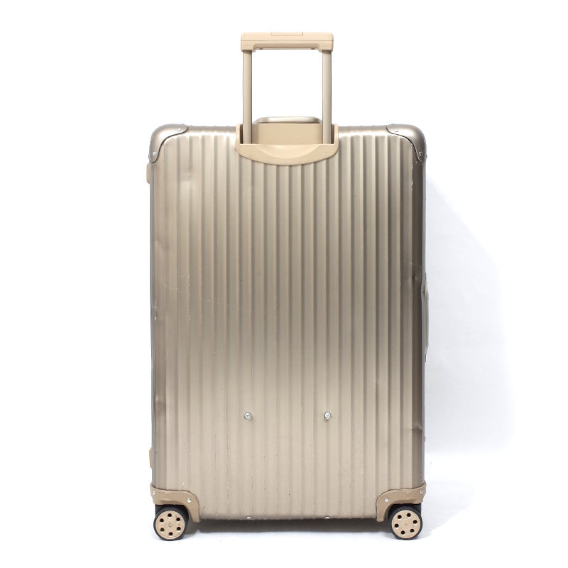 リモワ　トパーズ チタニウム　中古商品　945.77－2　98リットル 4輪