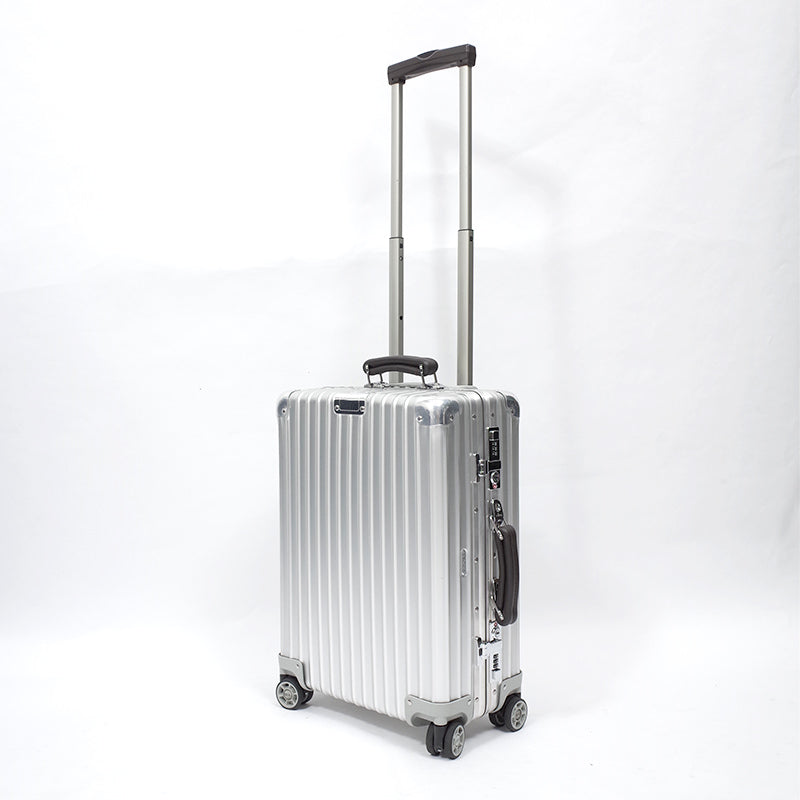 リモワ　クラシックフライト　中古美品　971.52-2　33リットル　4輪