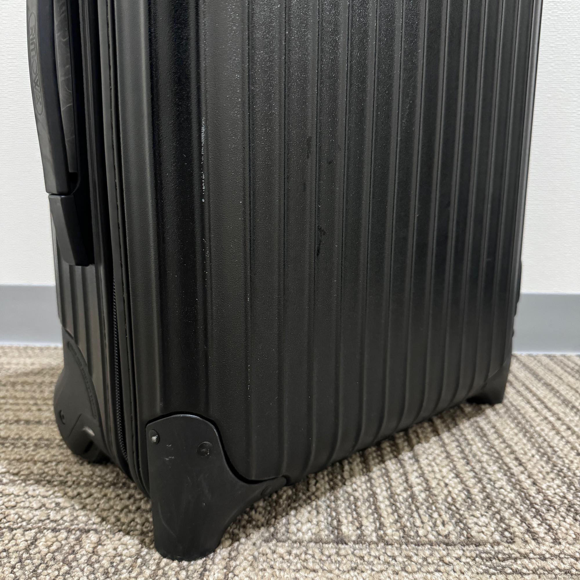 リモワ　サルサ　851.52-21　32リットル　中古美品　2輪