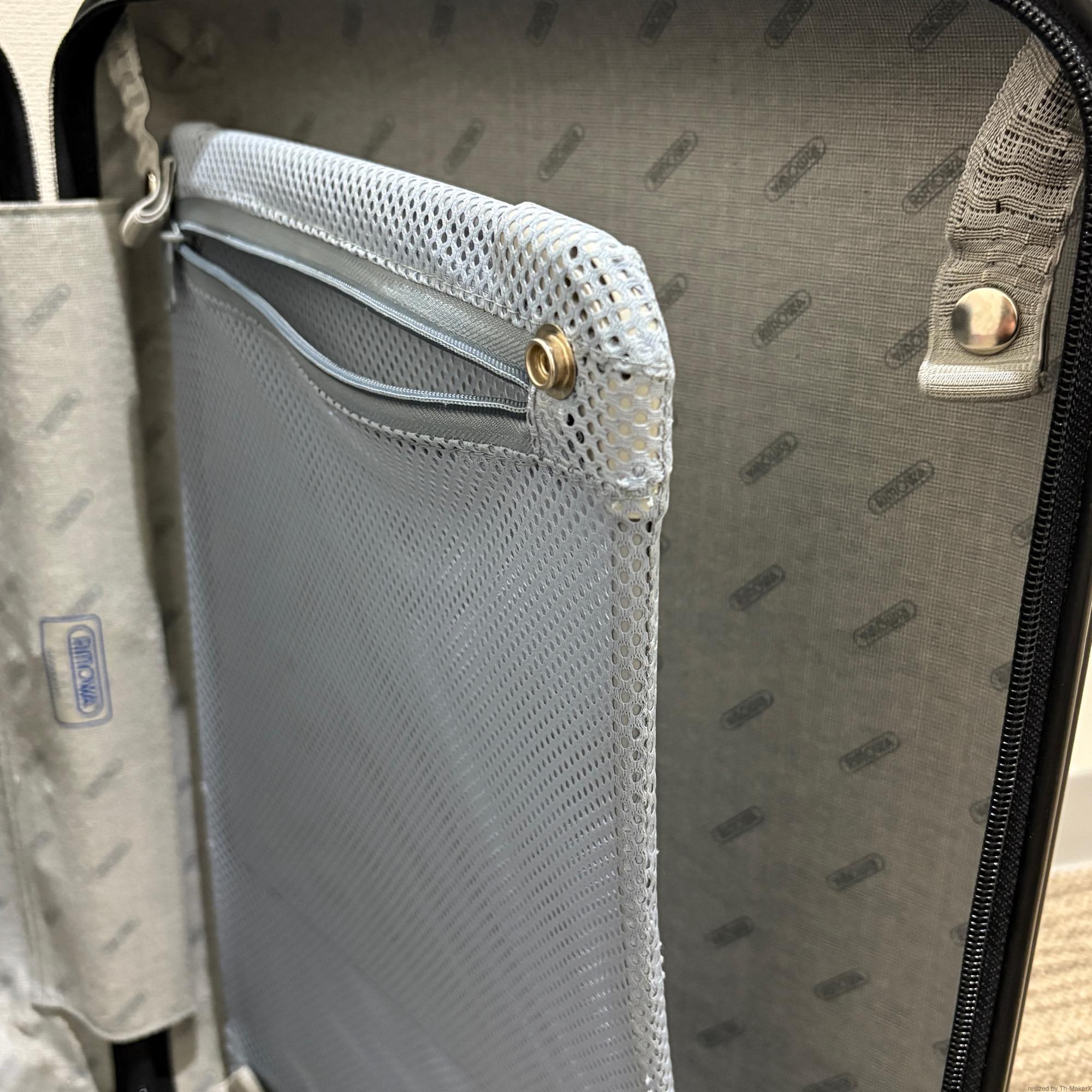 リモワ　サルサ　851.52-24　32リットル　中古美品　2輪