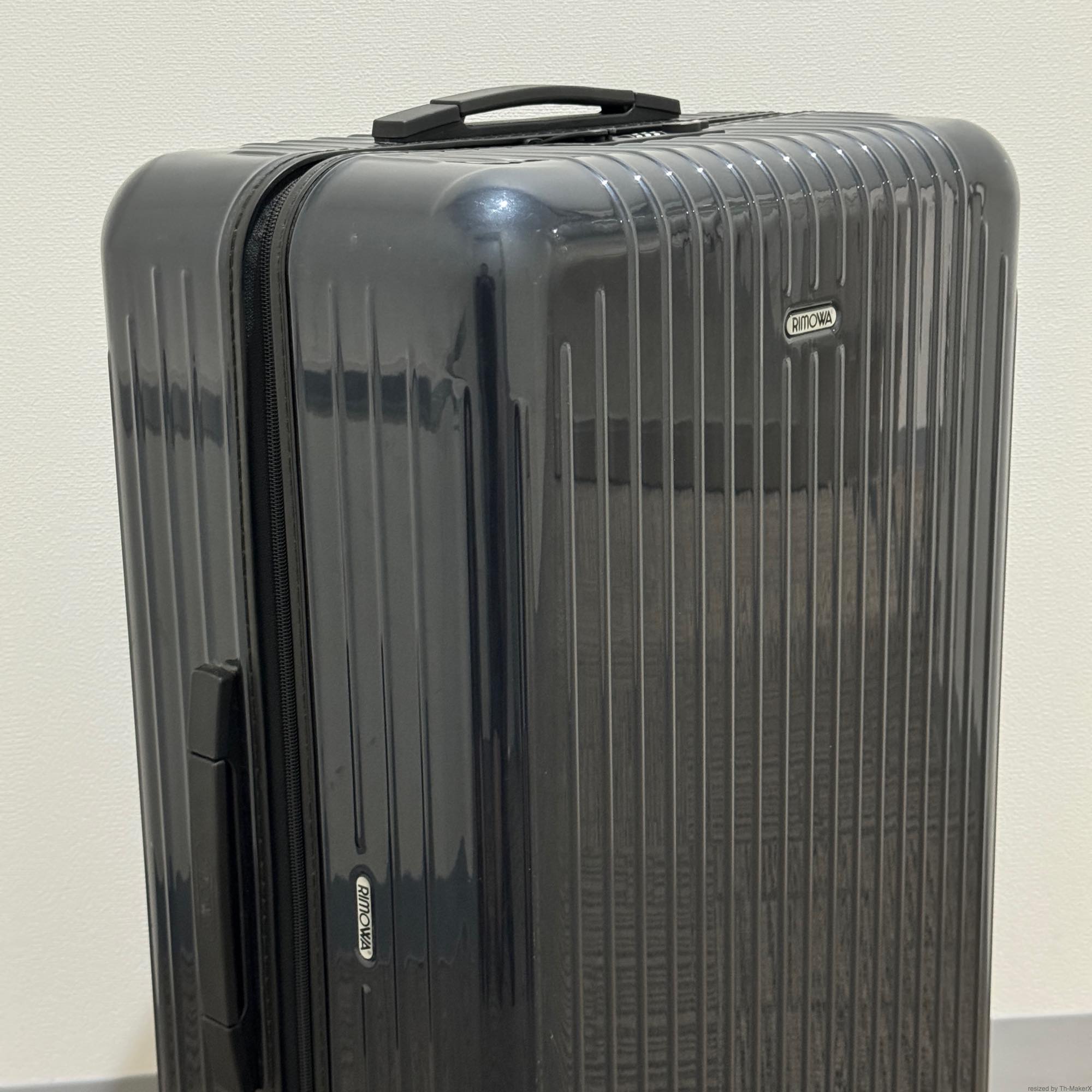 リモワ　サルサエアー　825.70-3　80リットル　中古美品　4輪
