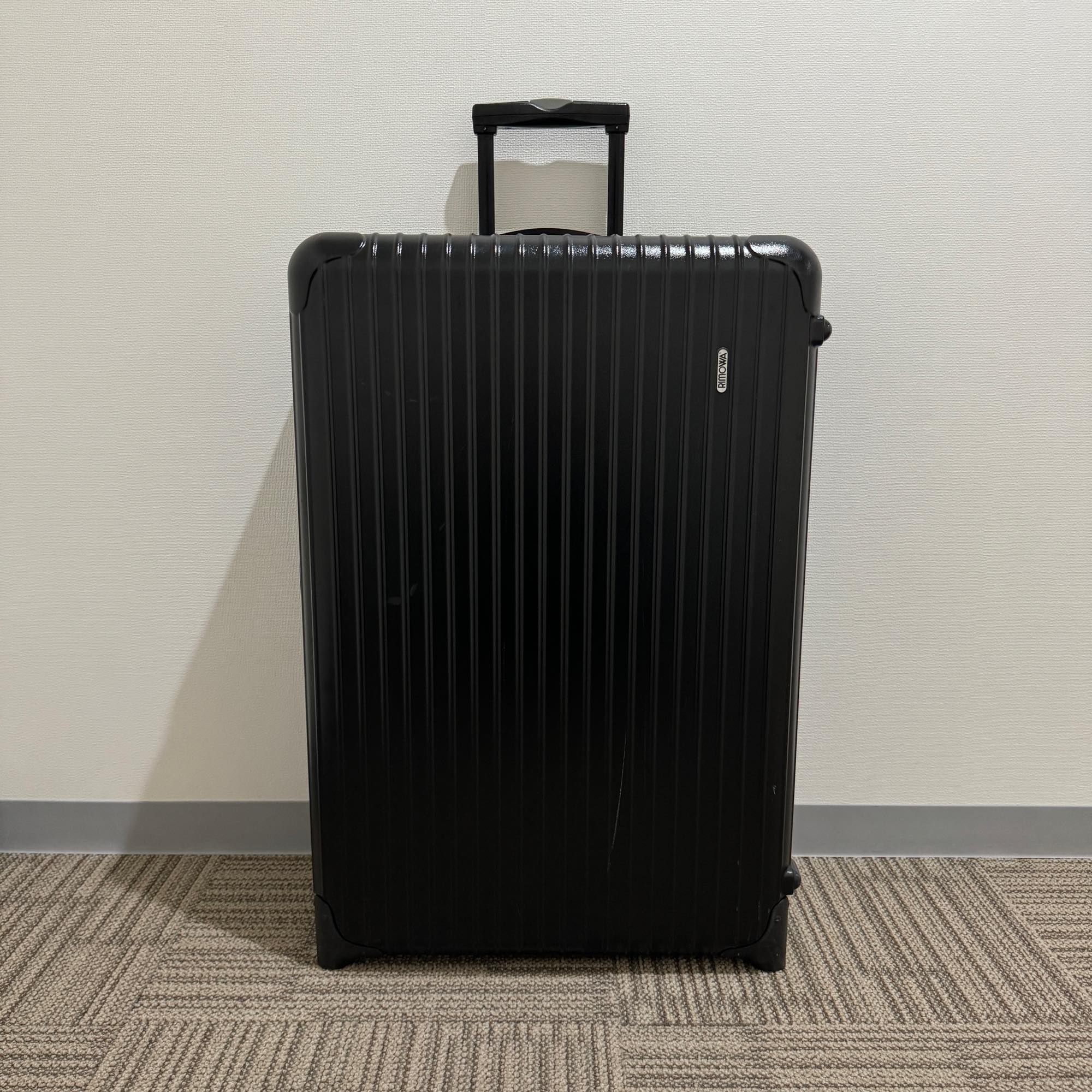 リモワ　サルサ　851.77-3　104リットル　中古商品　2輪