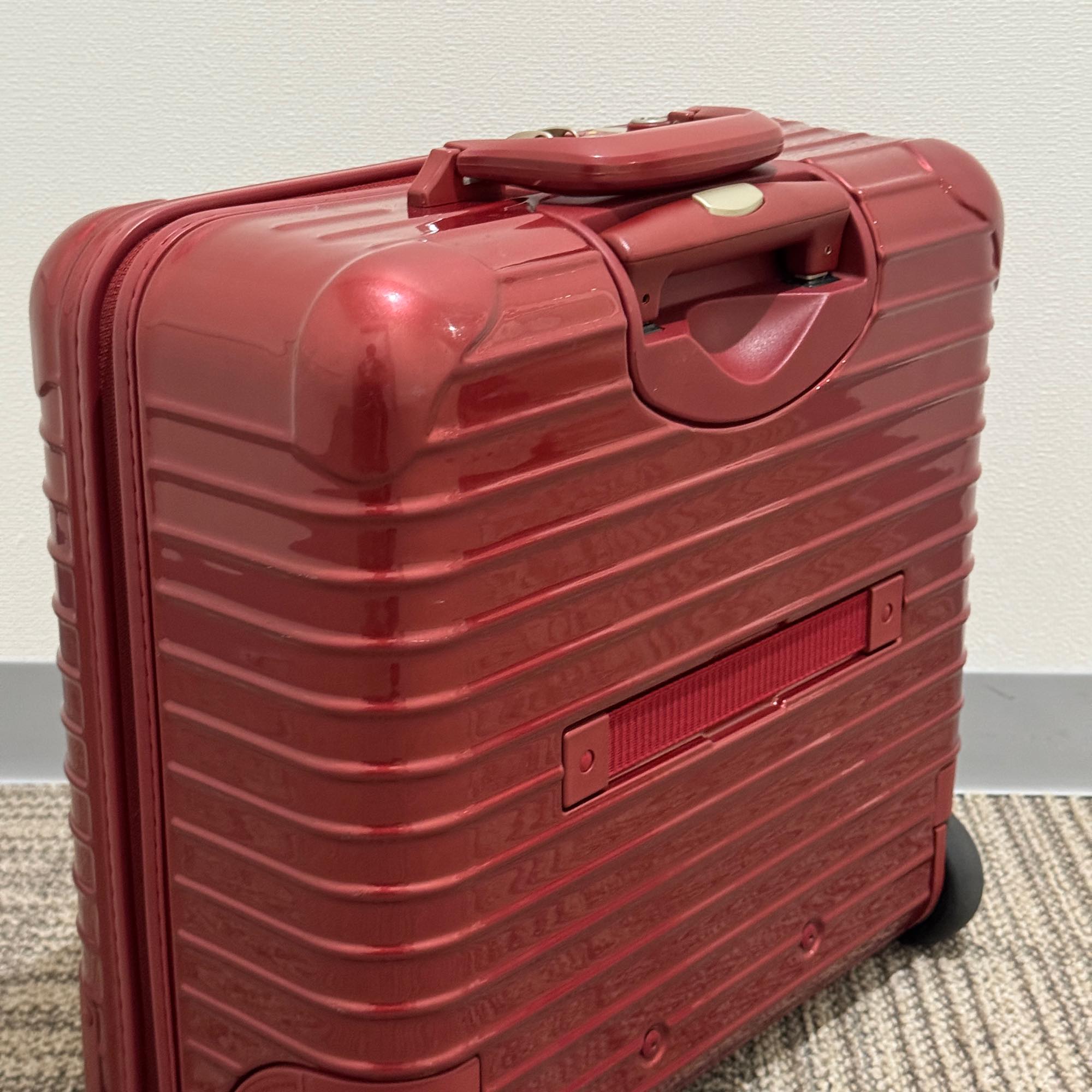 リモワ　サルサデラックス　U853.40-3　中古美品　25リットル　2輪