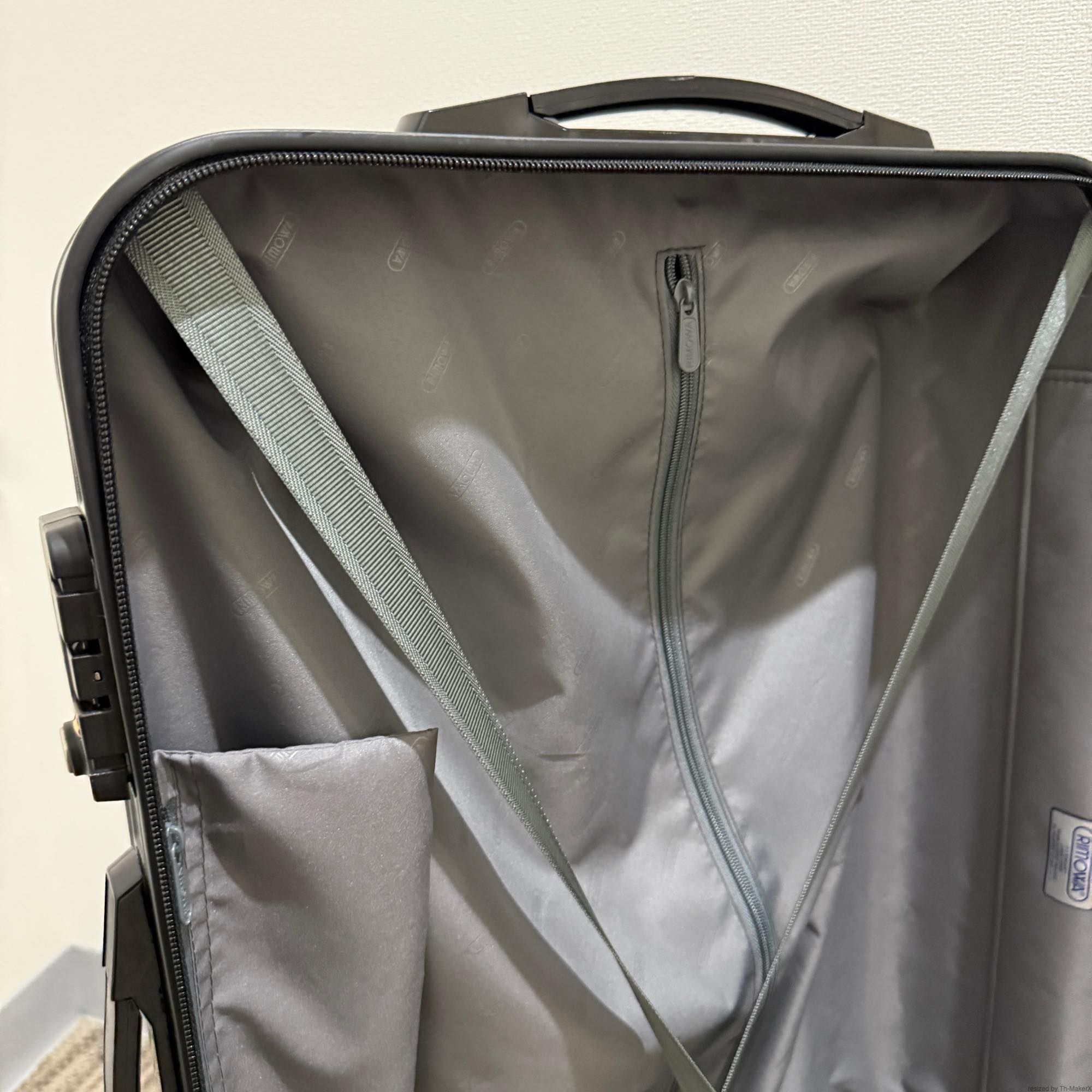 リモワ　サルサ　中古美品　871.63-3　63リットル　4輪