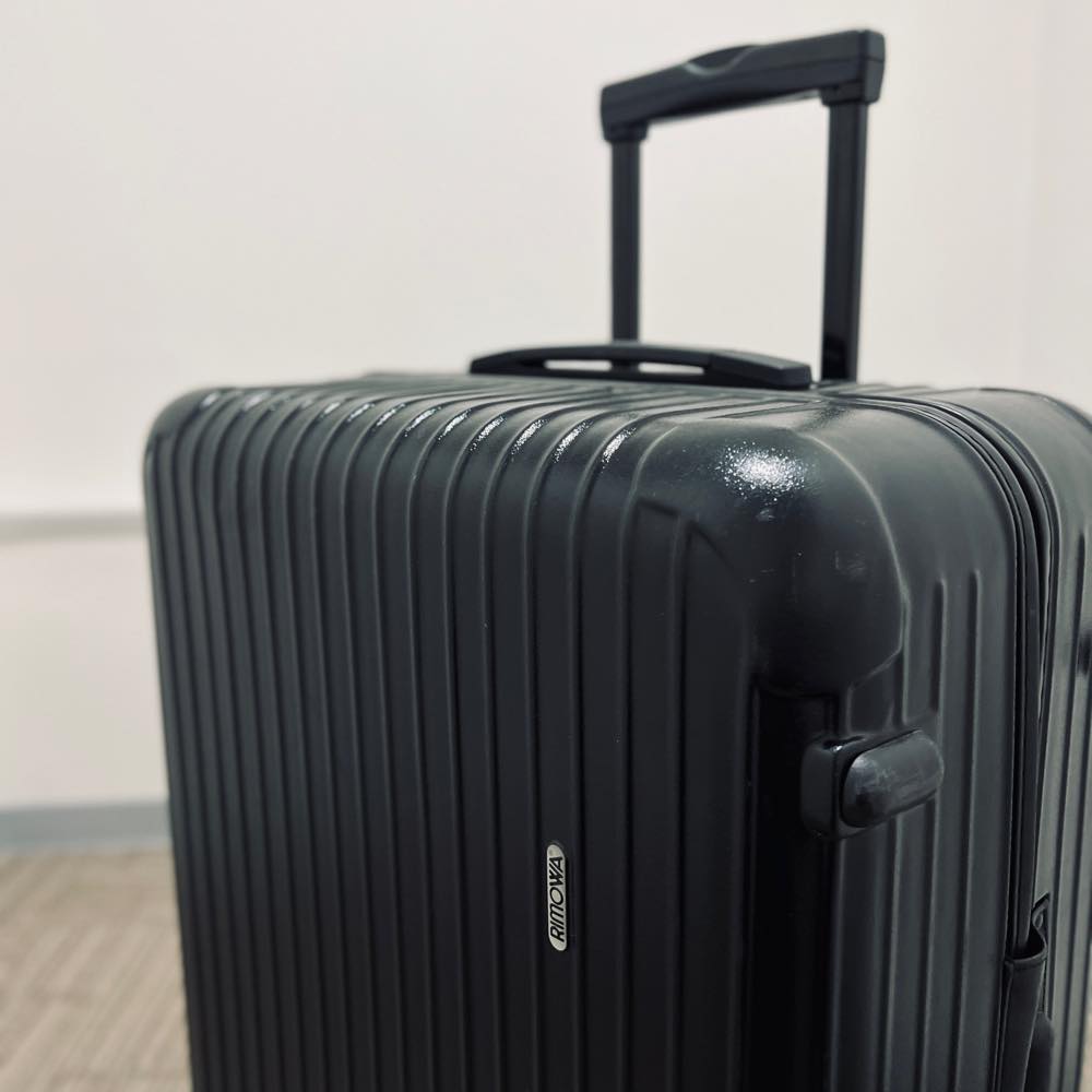 リモワ　サルサ　中古商品　871.70-3　82リットル　4輪