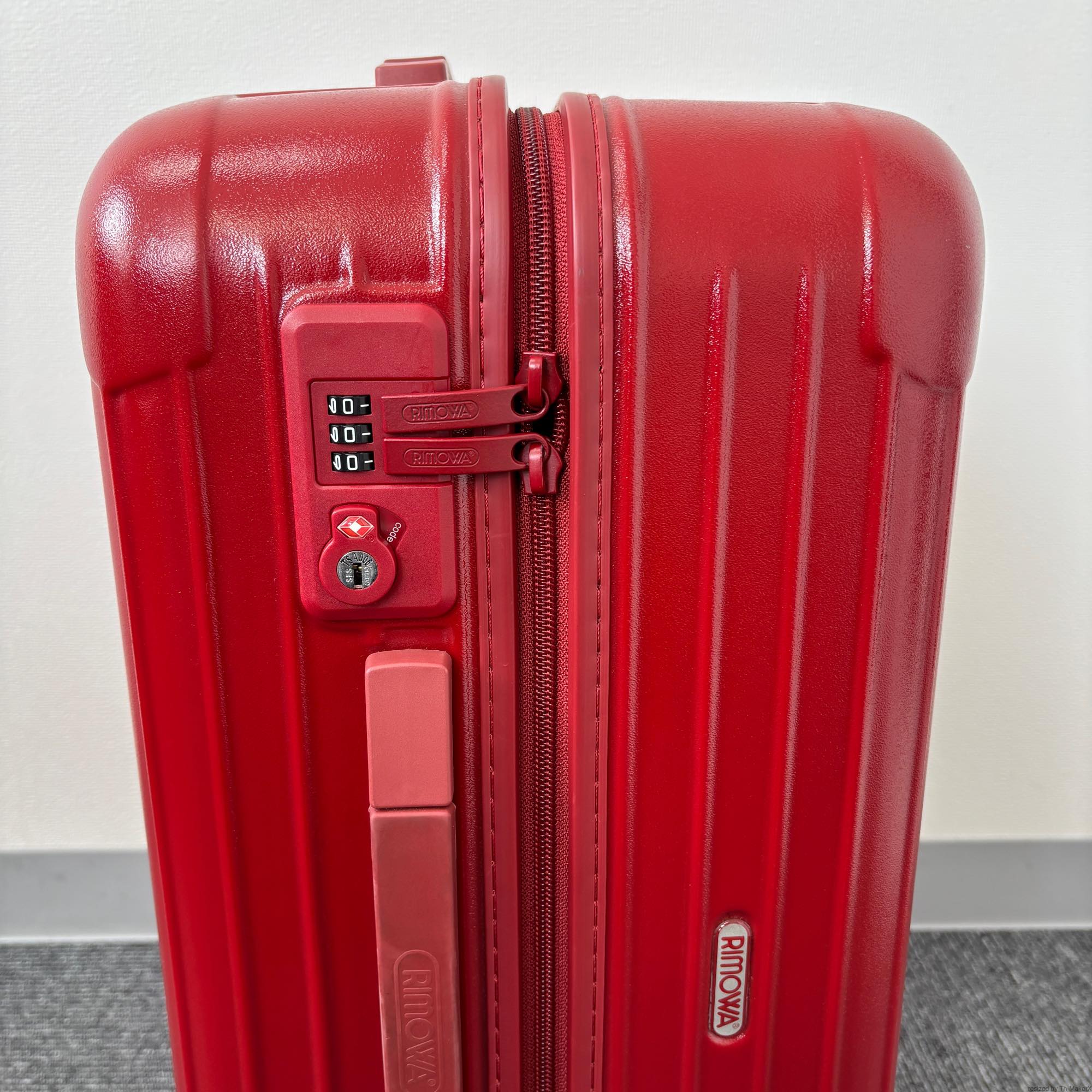 リモワ　サルサ(エッセンシャル)　875.56-3 　45リットル　中古美品　4輪