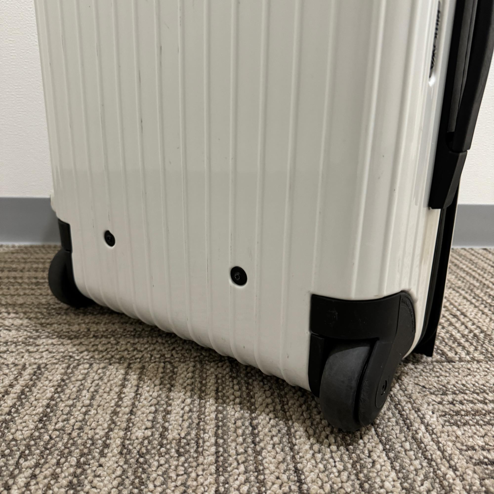 リモワ　サルサ　898.06-3　35リットル　中古美品　2輪