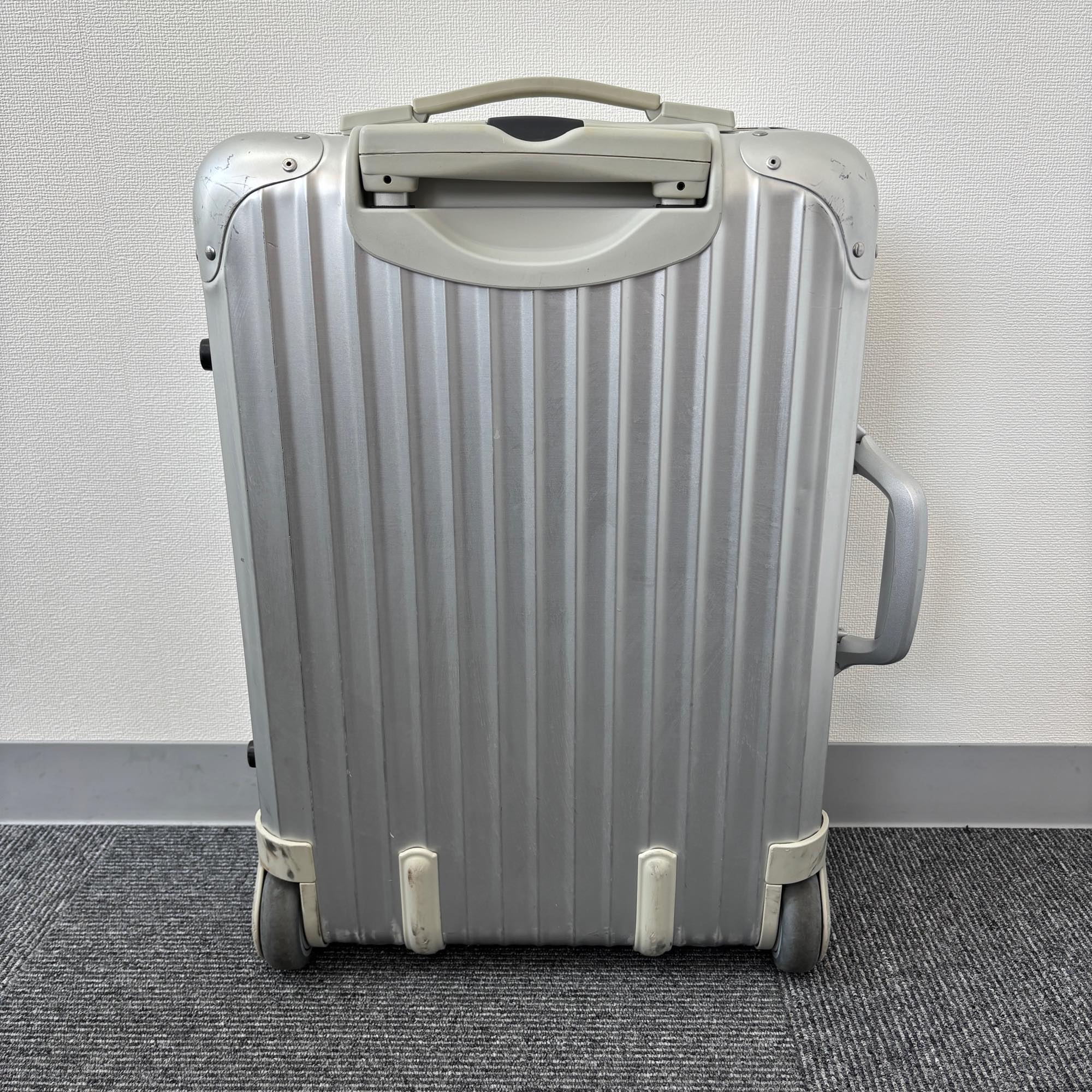 ルフトハンザ　リモワ　アルミニウム　919.52-3　中古美品　32リットル　2輪