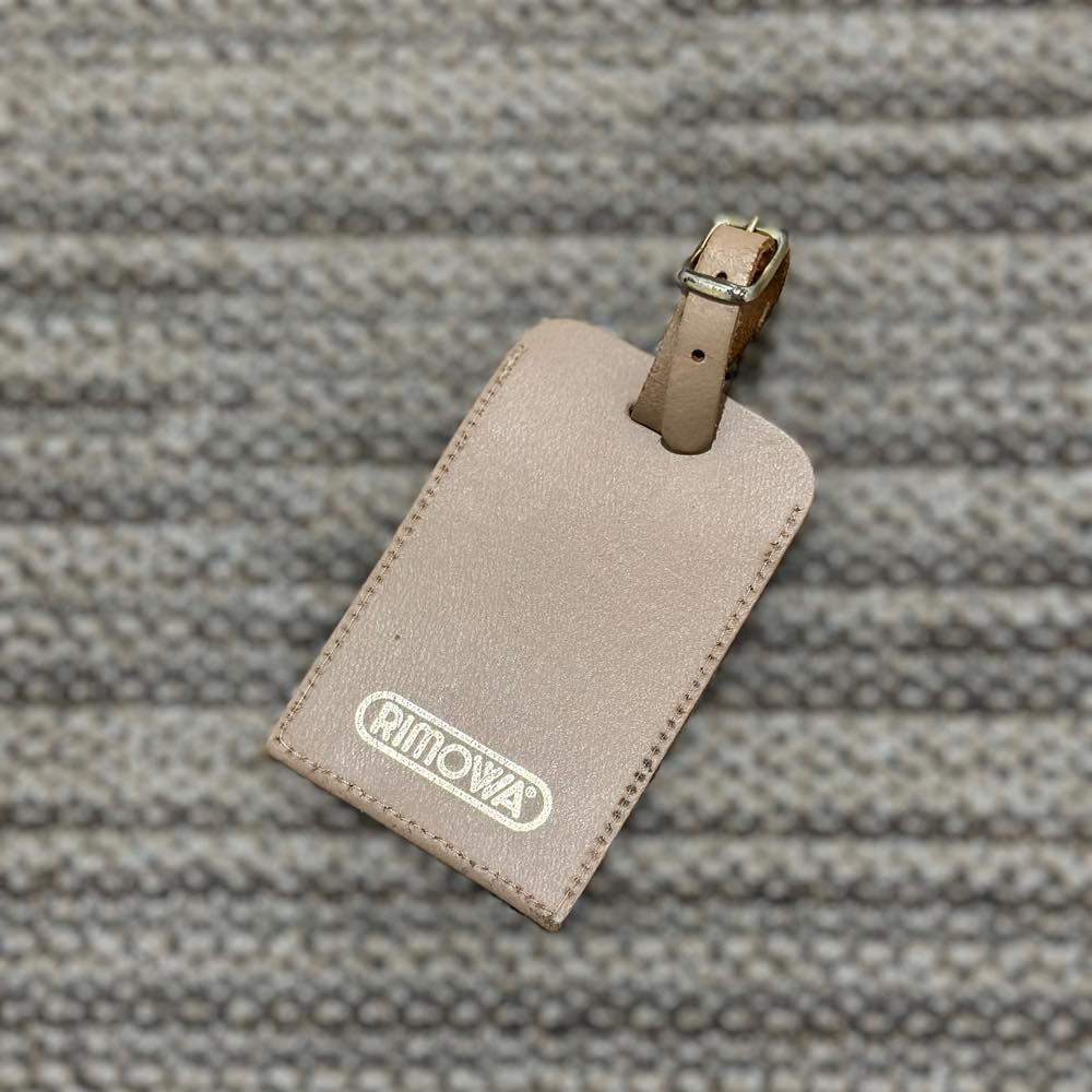 リモワ　トパーズ チタニウム　中古商品　945.77-3　98リットル 4輪