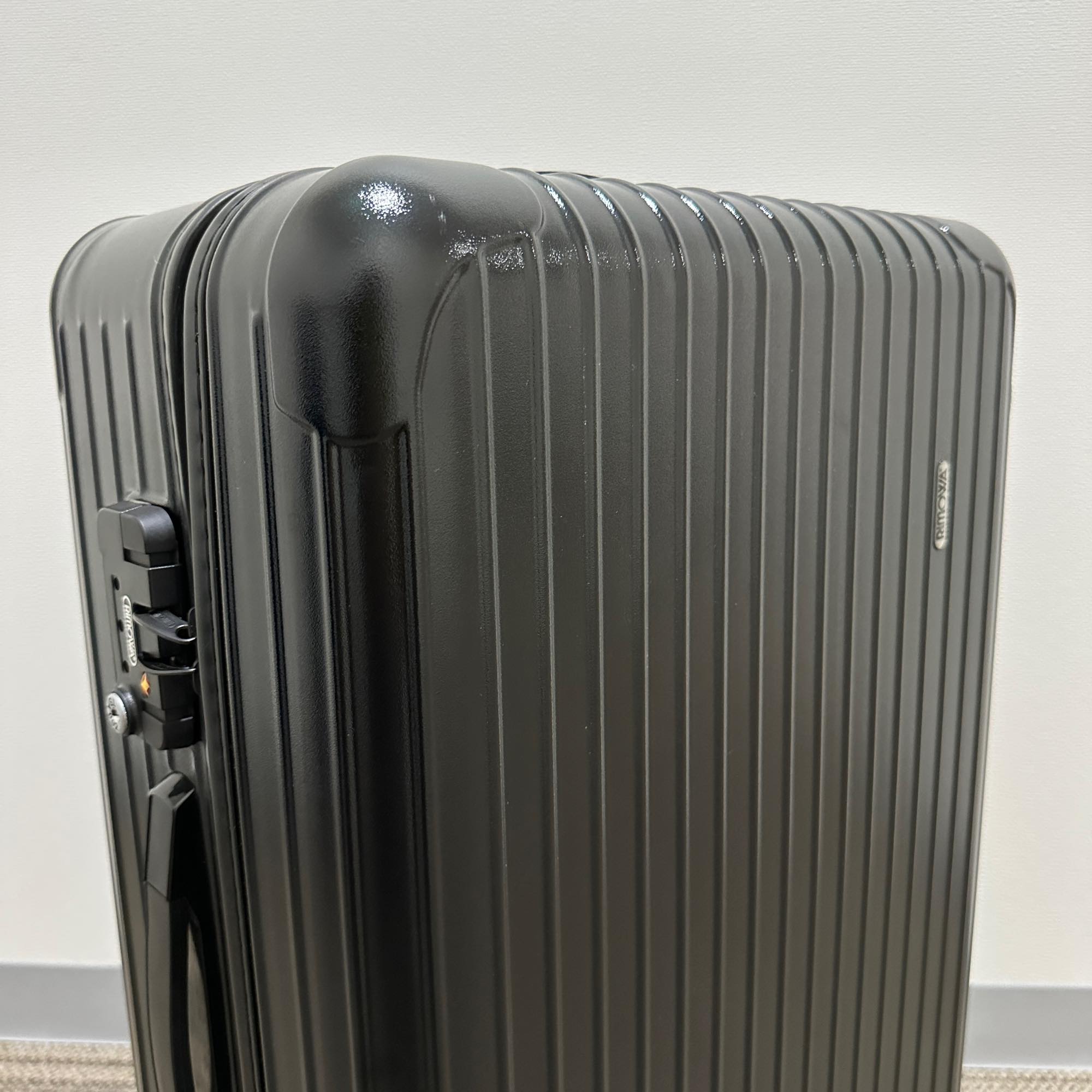 リモワ　サルサ　851.63-4 　中古美品　63リットル　2輪
