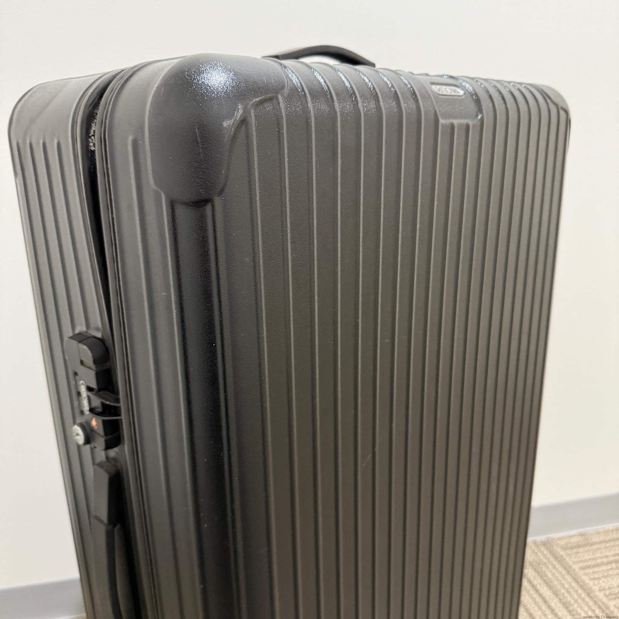 リモワ　サルサ　851.77-4　104リットル　中古商品　2輪